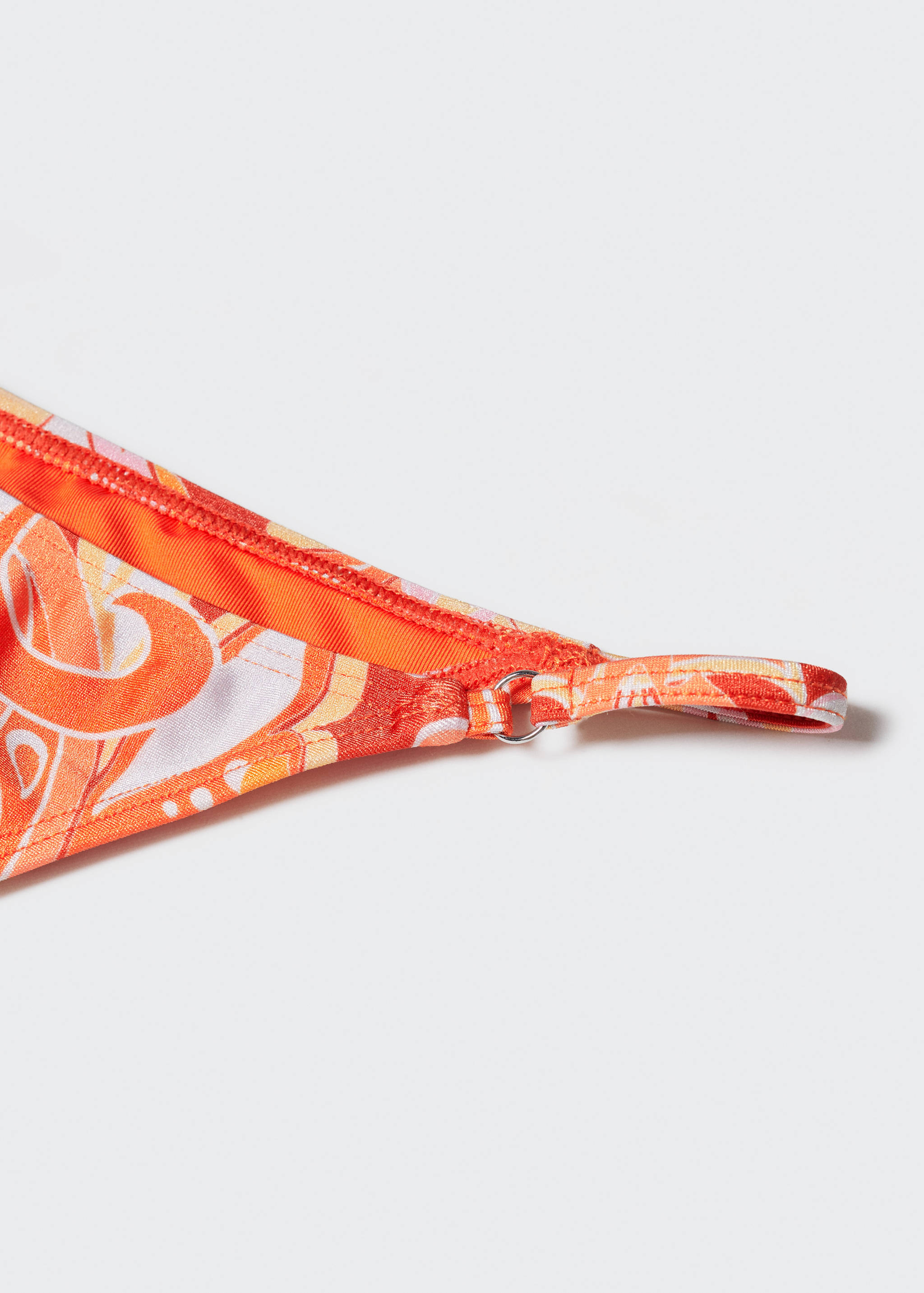 Бразильские трусики от бикини с принтом - Деталь изделия 8