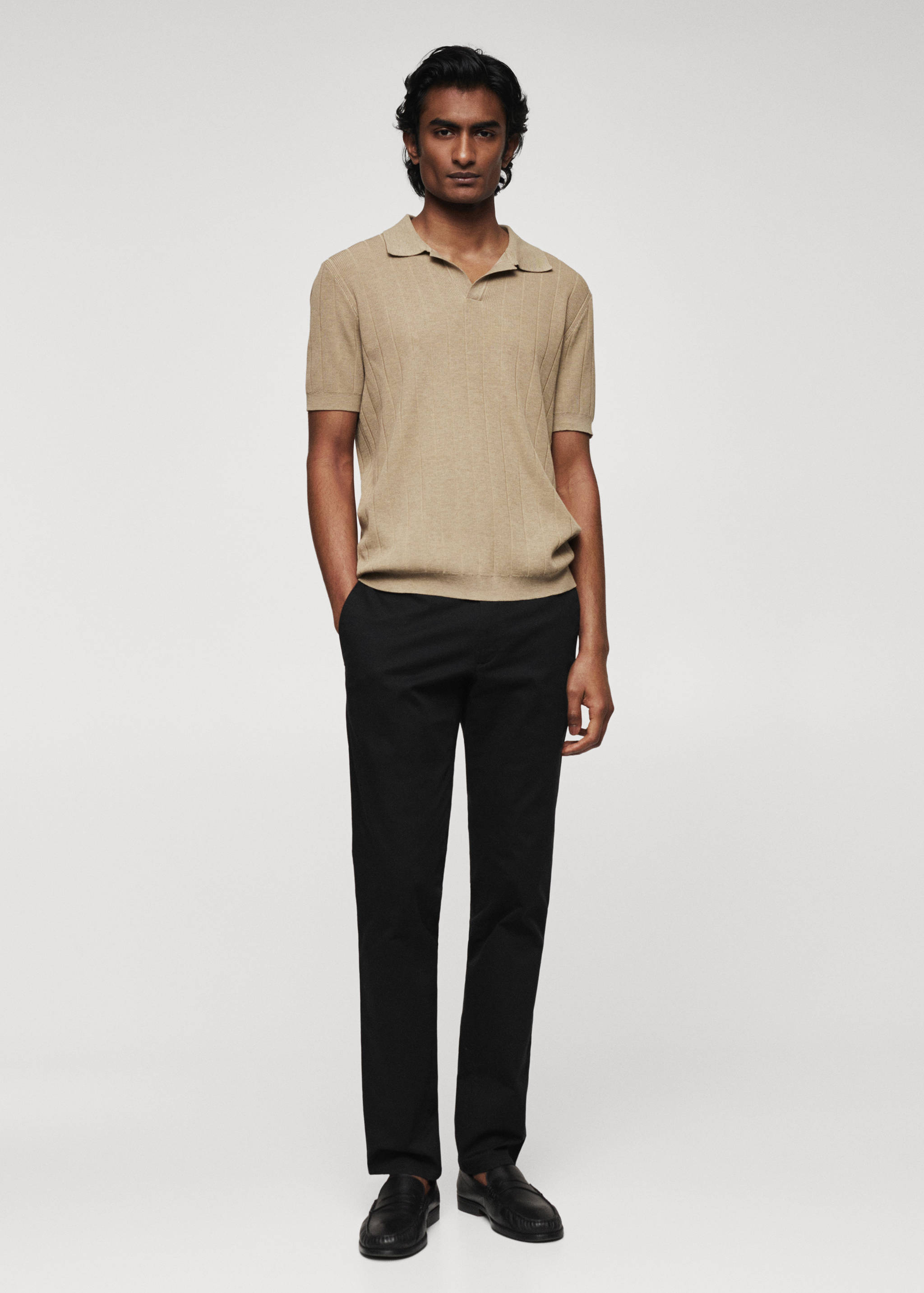 Pantalón chino slim fit - Plano general