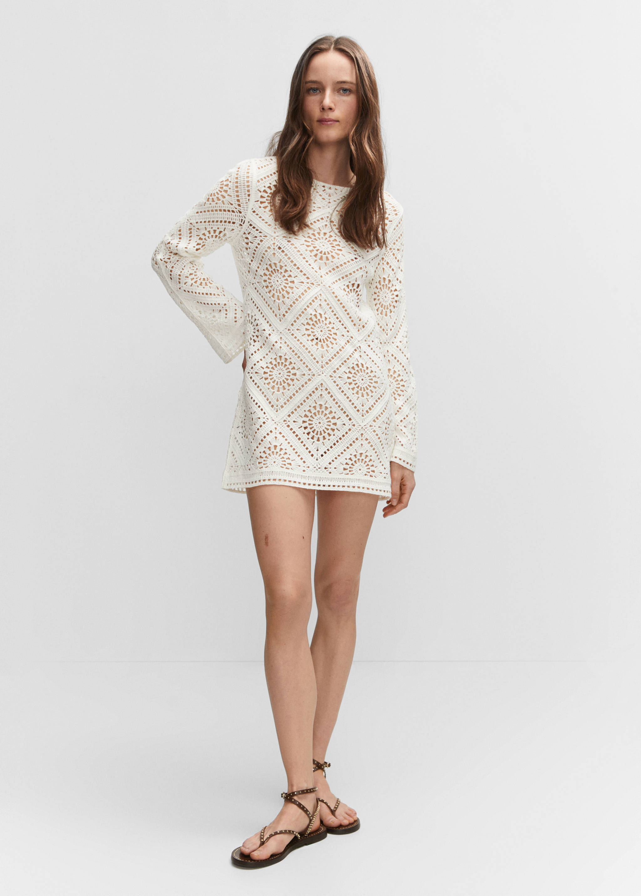 Robe ajourée manches cloche - Plan général