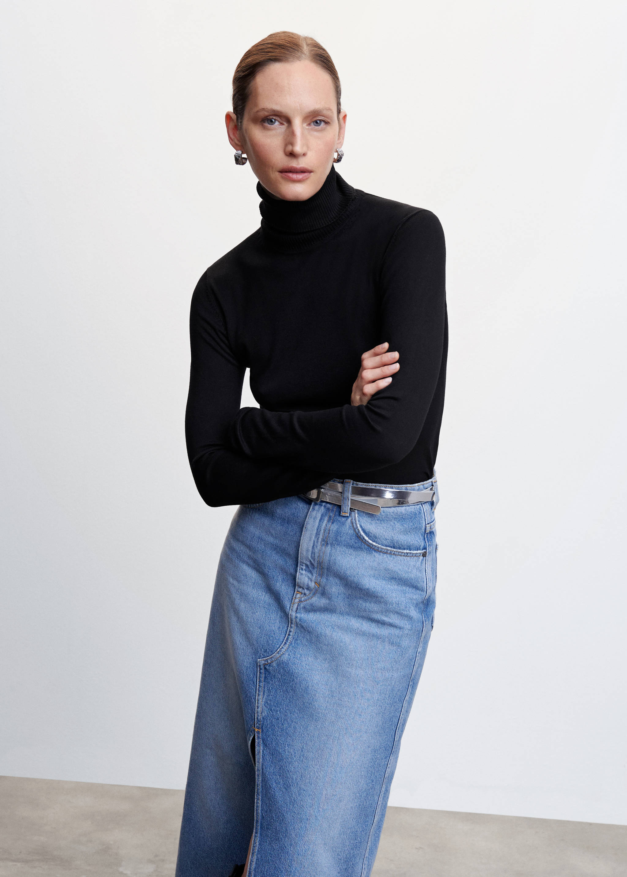 Fine-knit turtleneck sweater - Medium plane