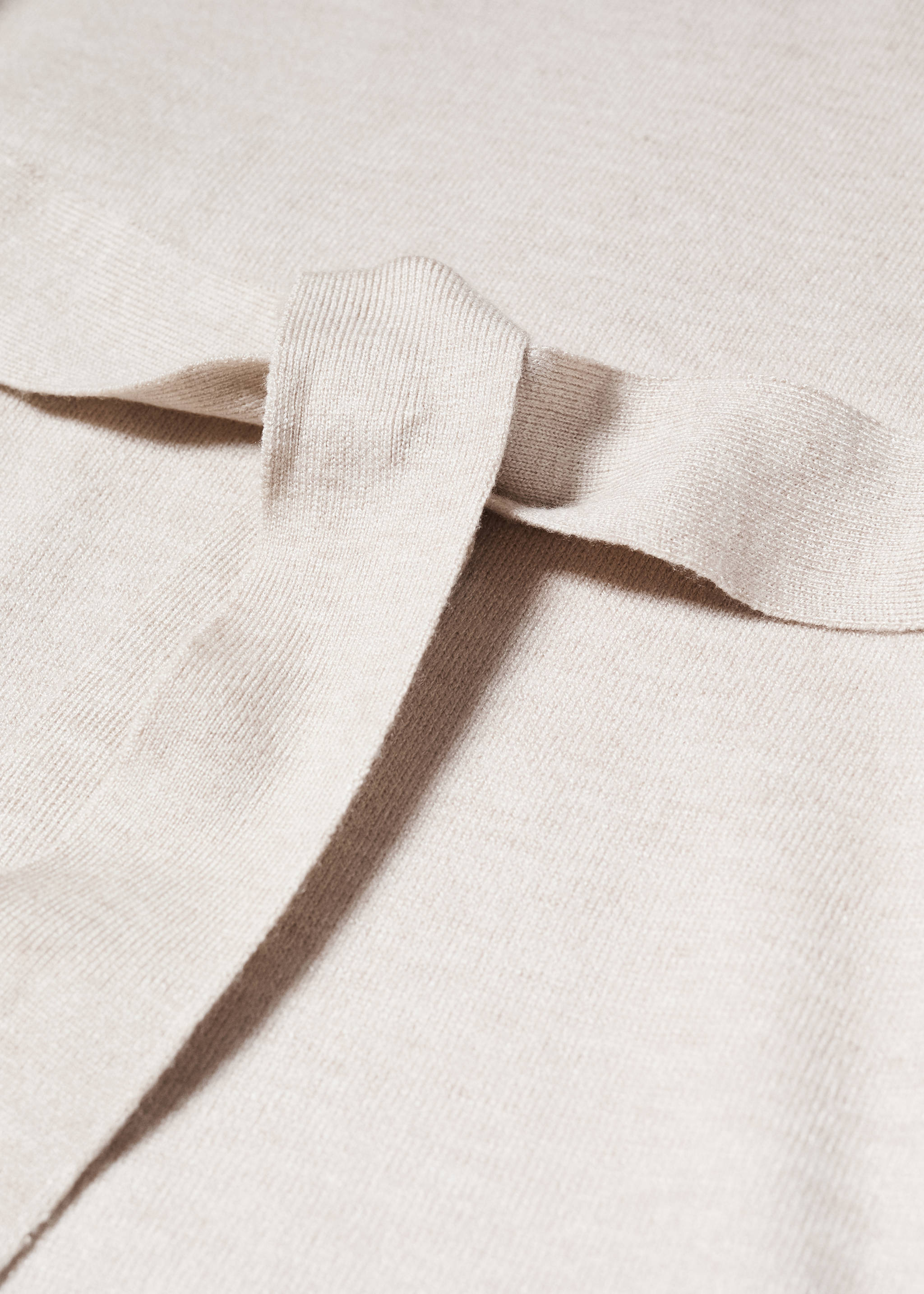 Knitted turtleneck dress - Details of the article 8