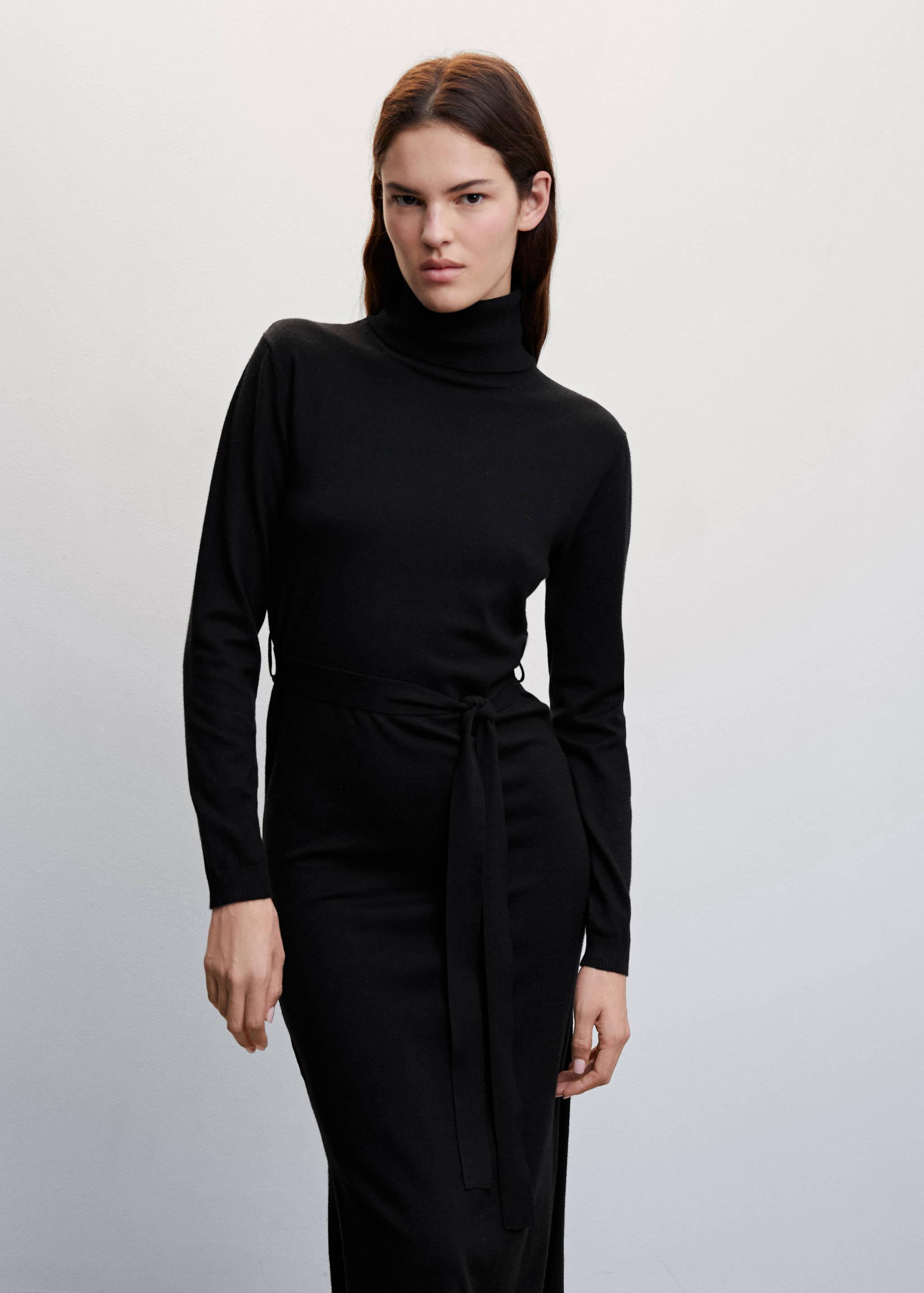 Knitted turtleneck dress - Medium plane