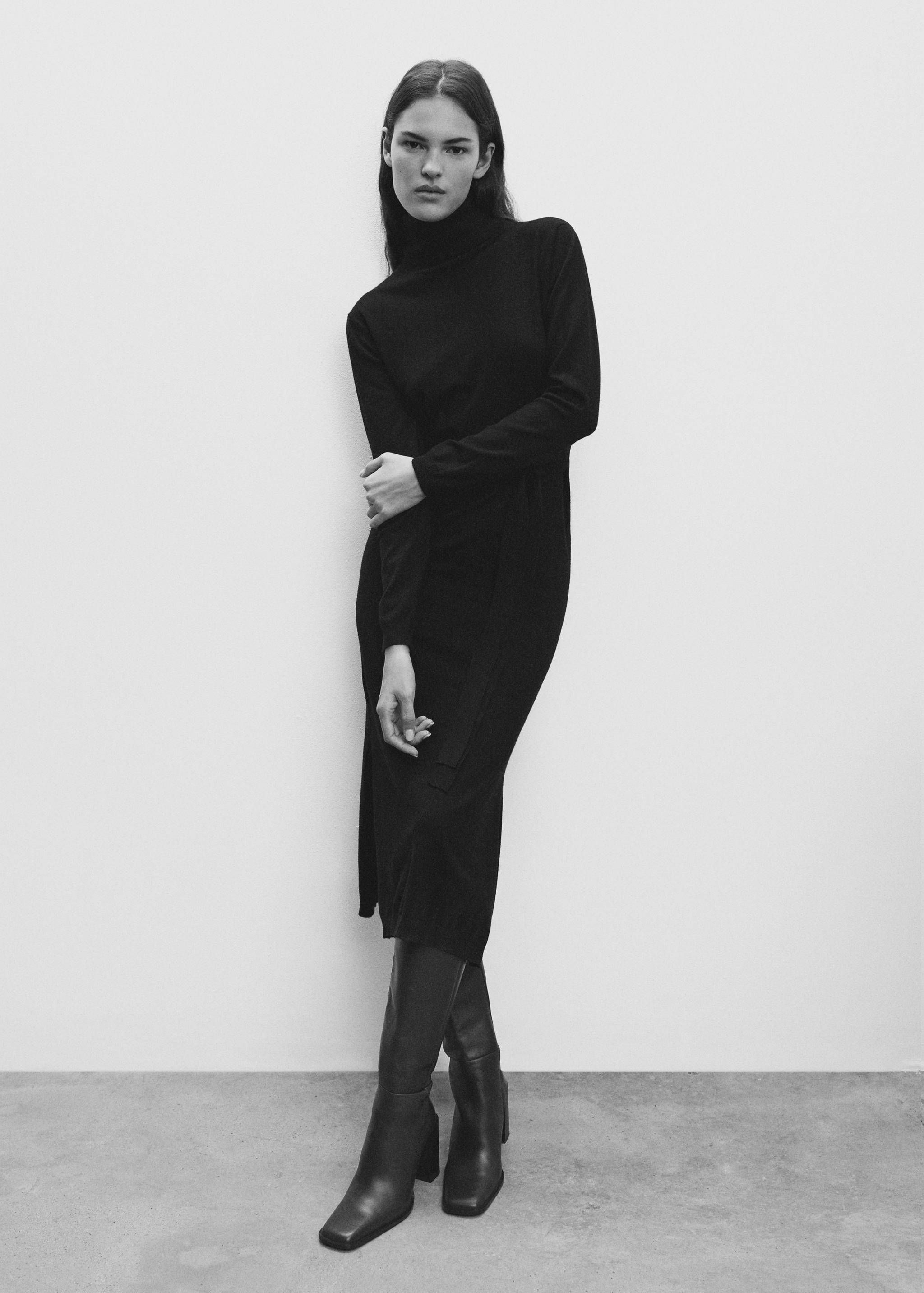 Knitted turtleneck dress - Details of the article 6