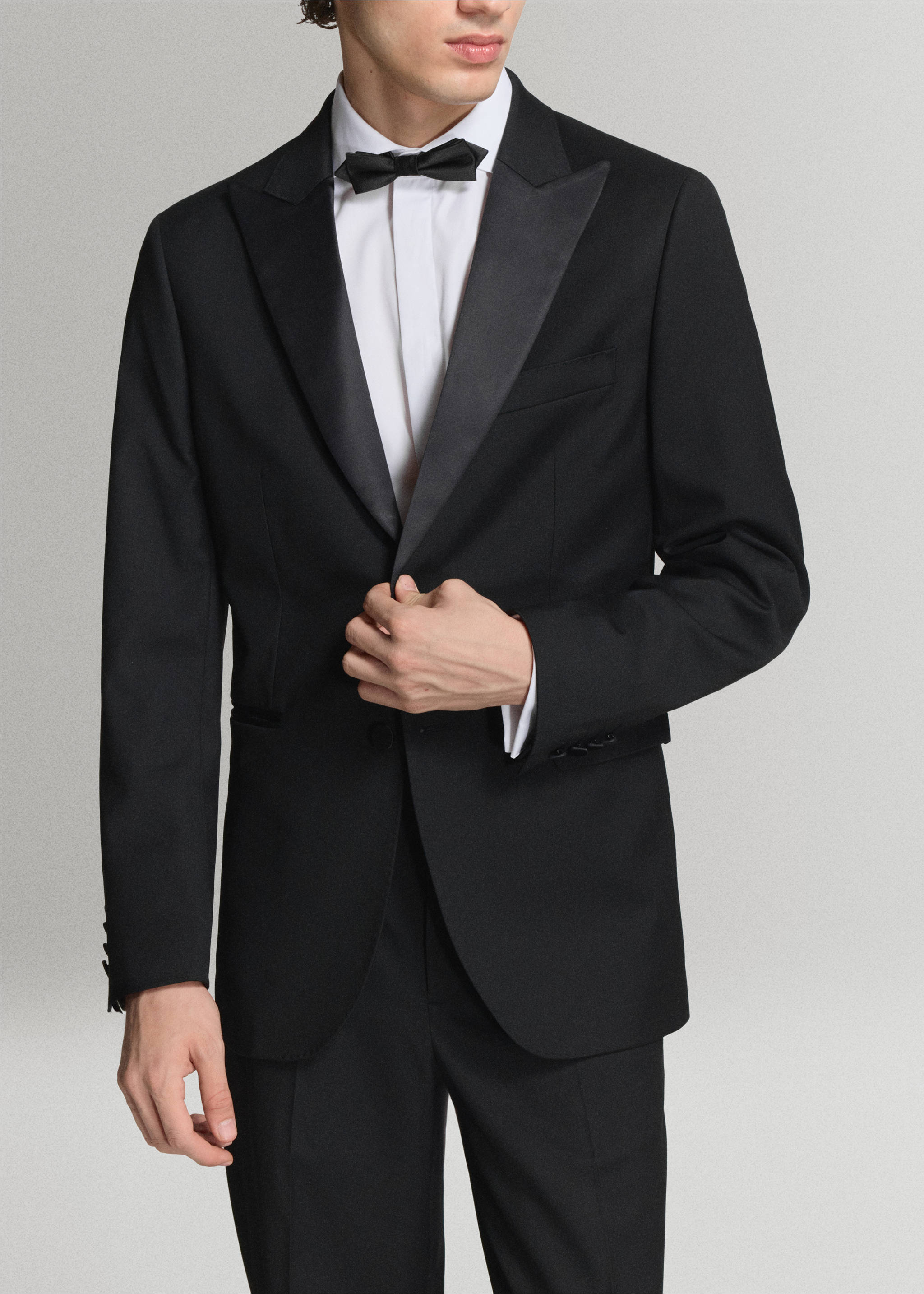 Smoking-Anzug-Sakko mit satinierten Revers, Slim Fit - Detail des Artikels 1, Schwarz. Ref: 47081335-00.