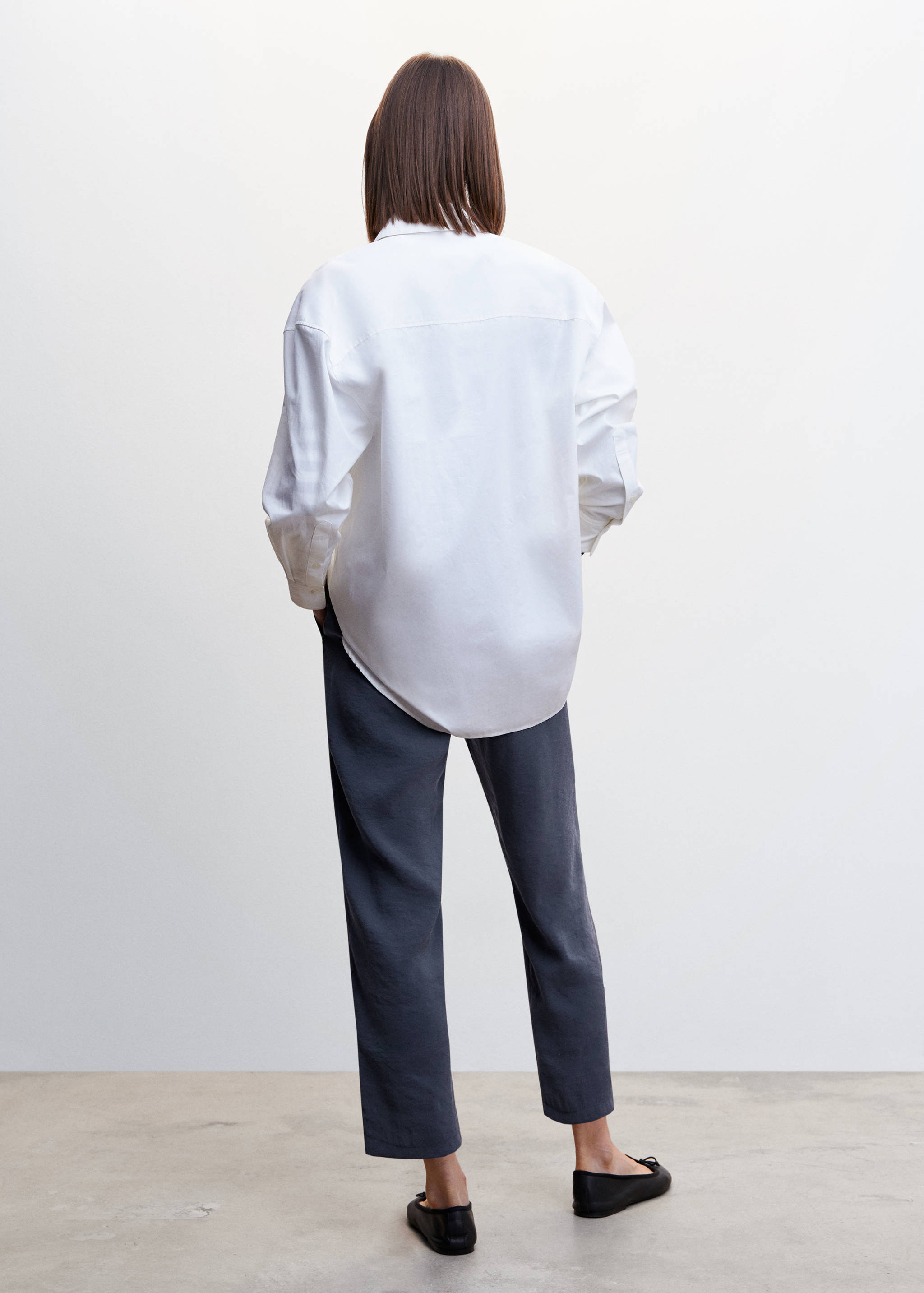 Брюки из модала с эластичным поясом - Обратная сторона изделия