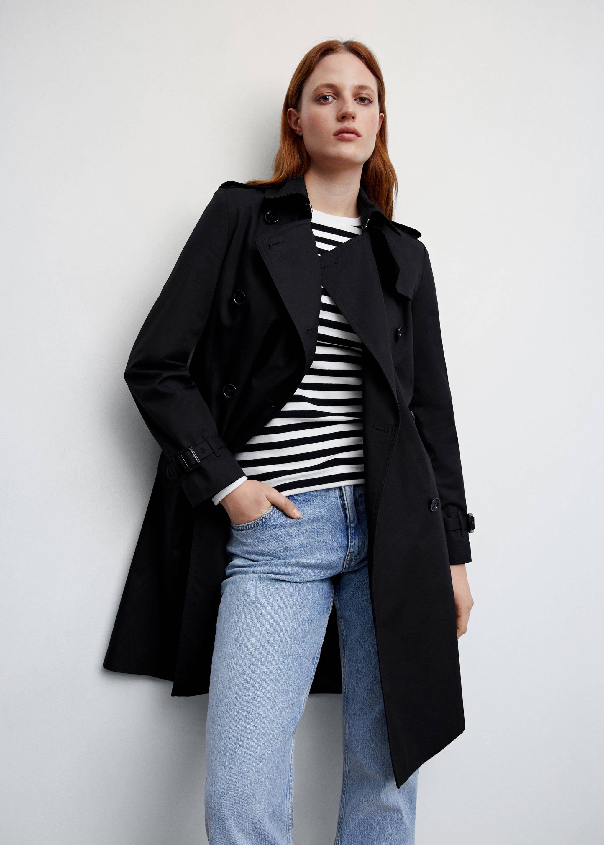 Classic trench coat with belt - Details of the article 2