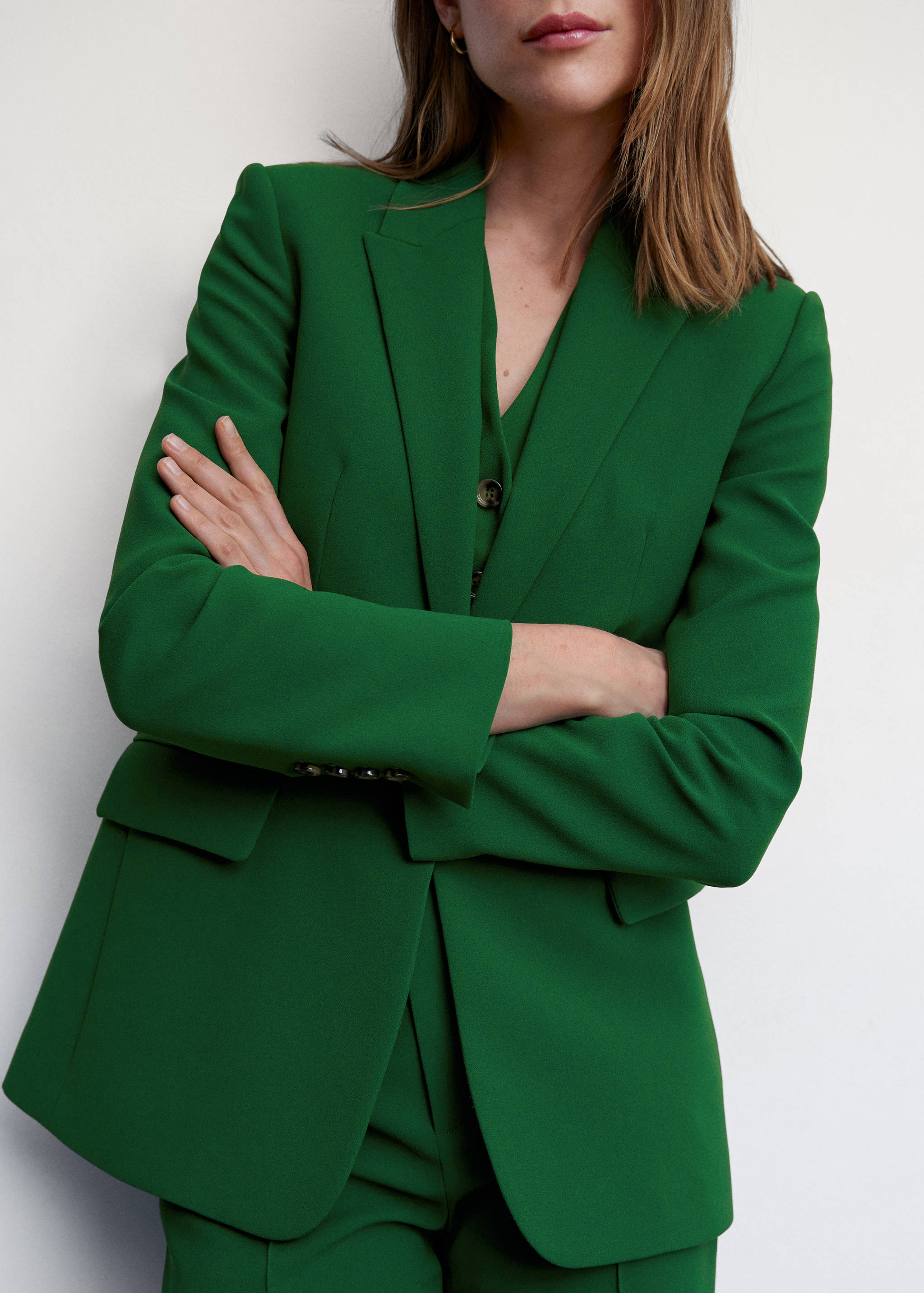 Suit jacket with buttons  - Details of the article 1