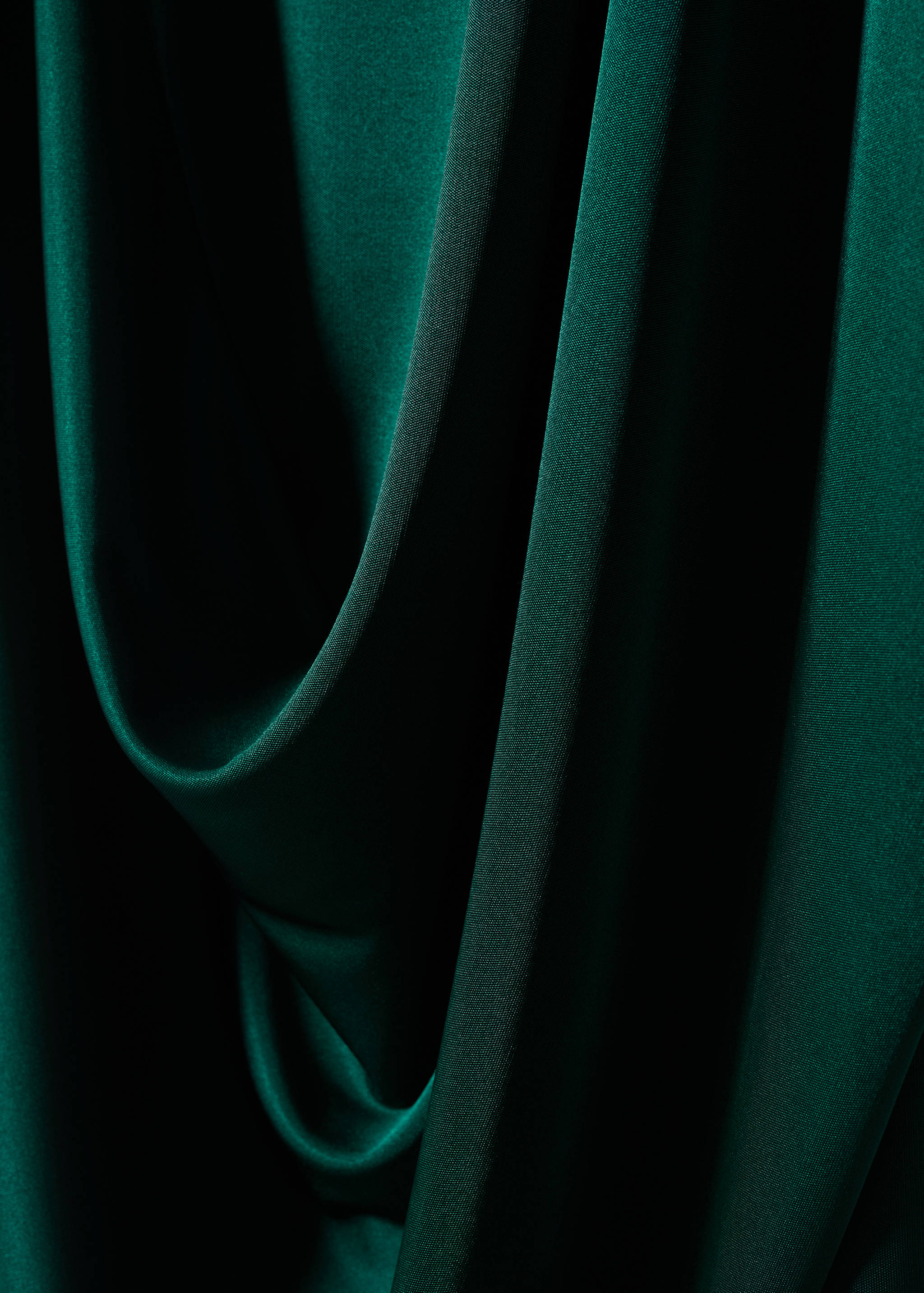Satin draped dress - Details of the article 8