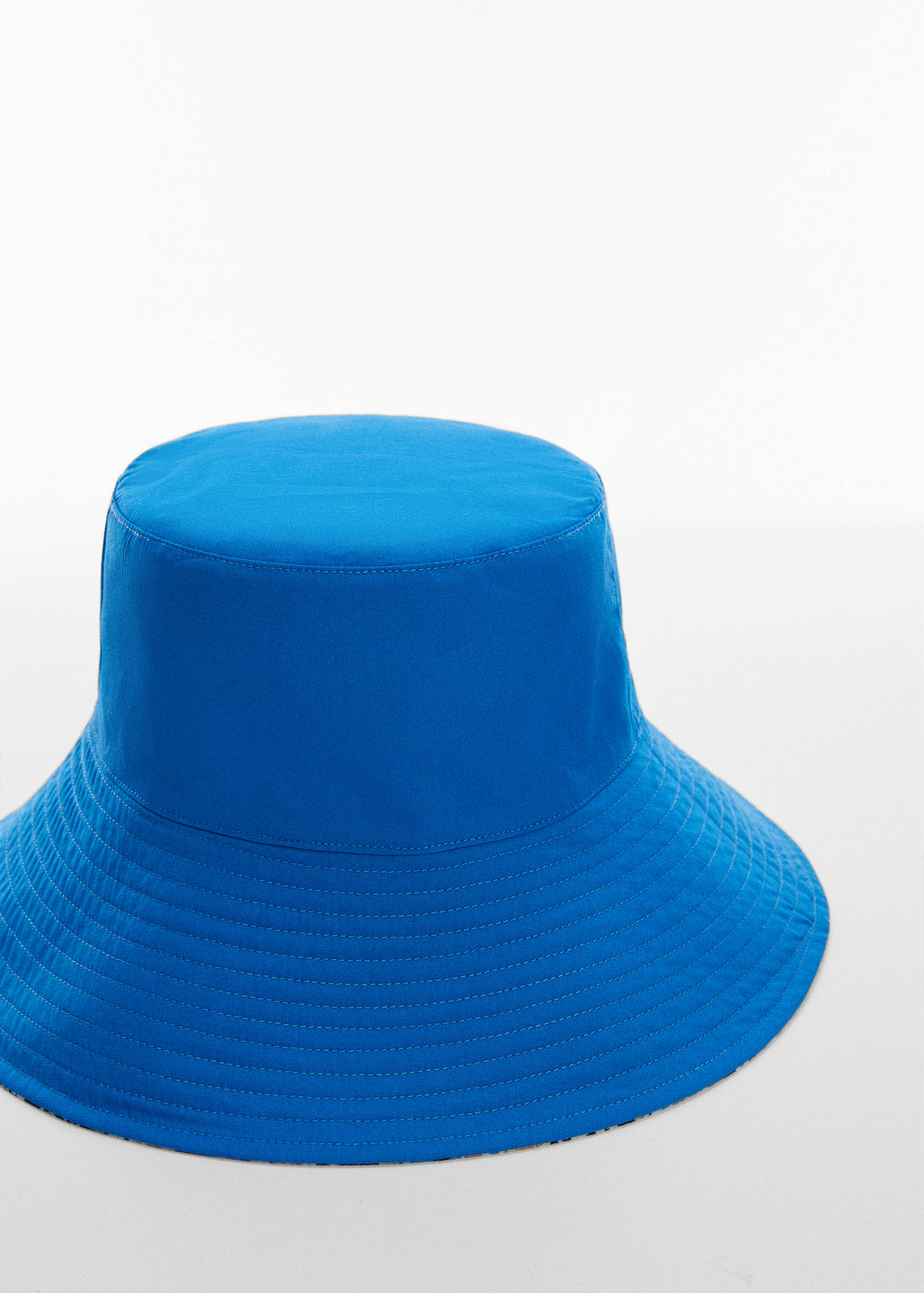 Bucket print hat - Details of the article 2