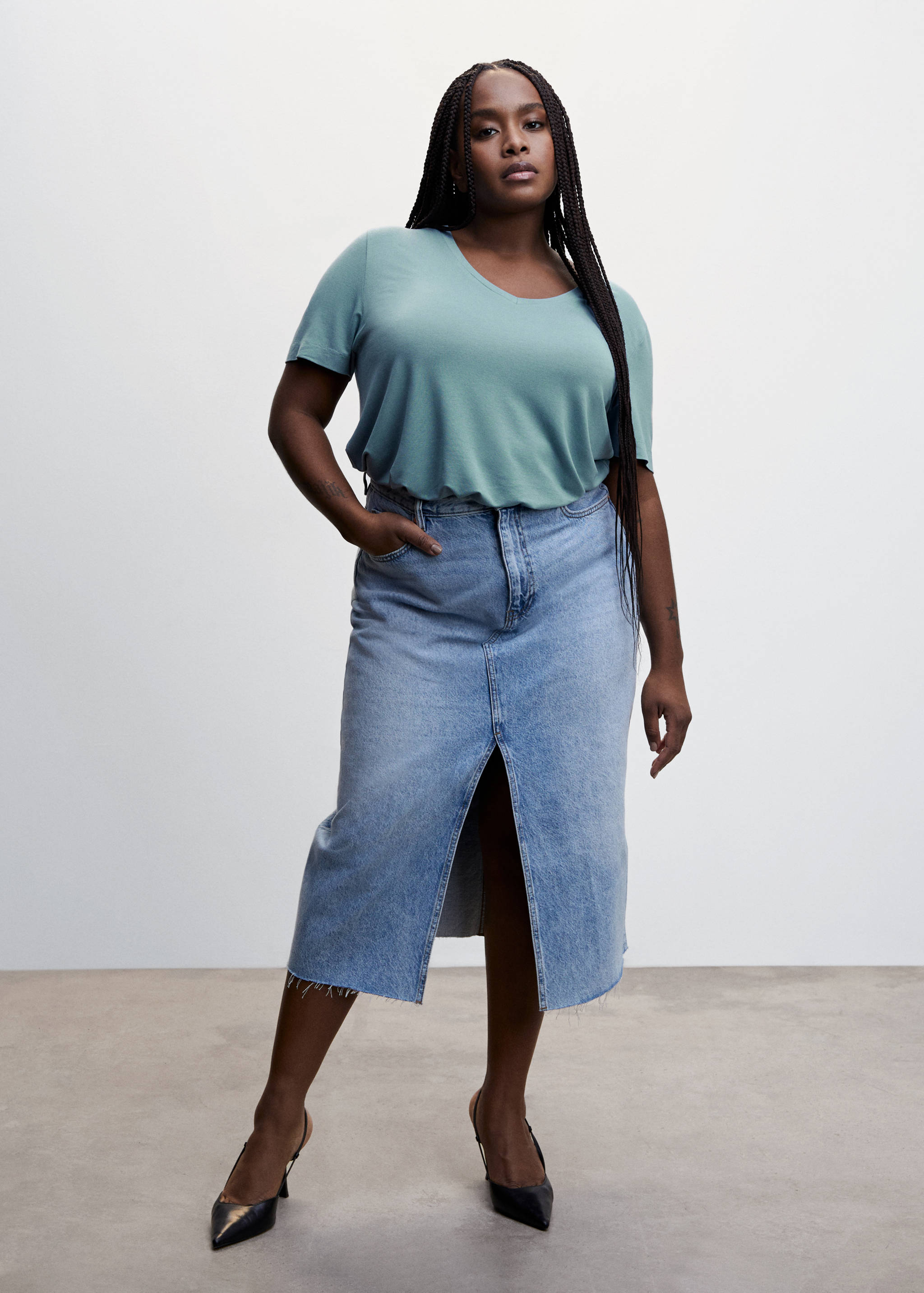 T-shirt fluide col V - Détail de l'article 3