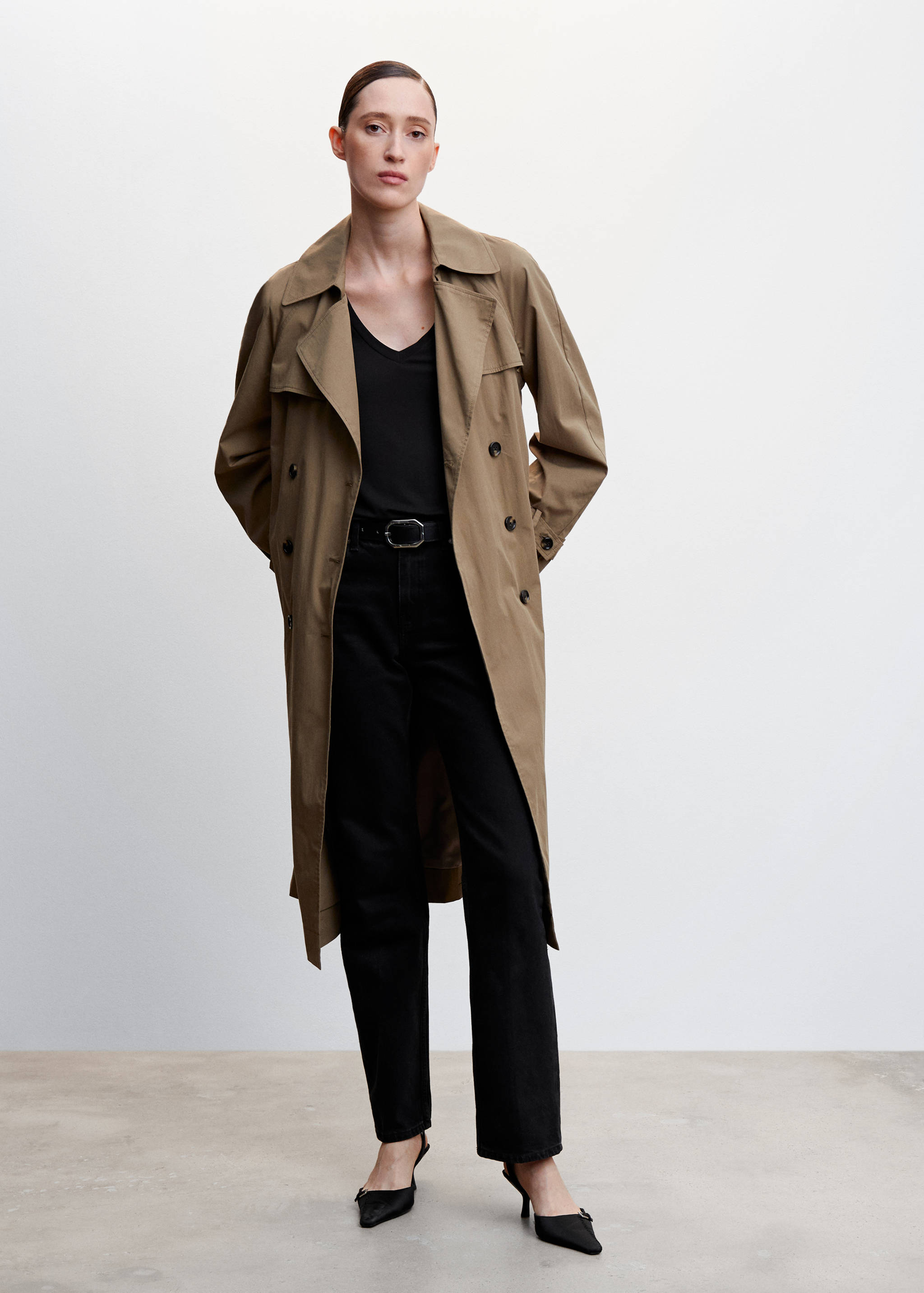 T-shirt fluide col V - Plan général