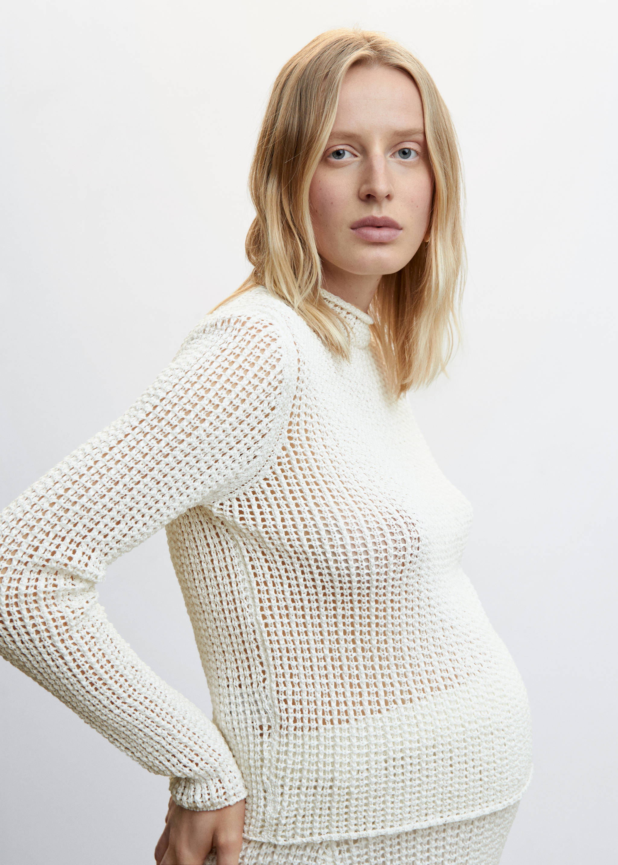 Openwork sweater with perkins collar - Details of the article 1