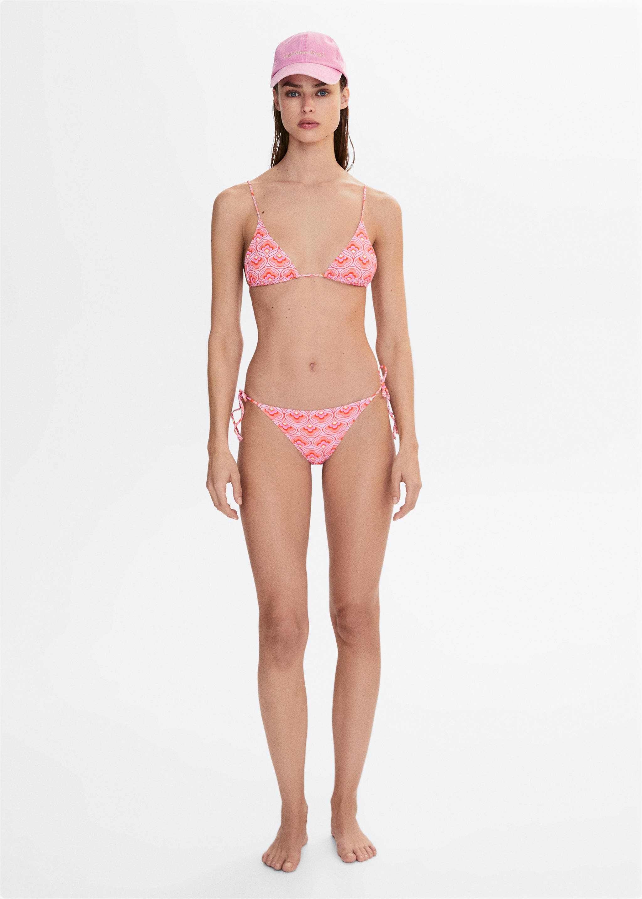 Triangle bikini top - General plane