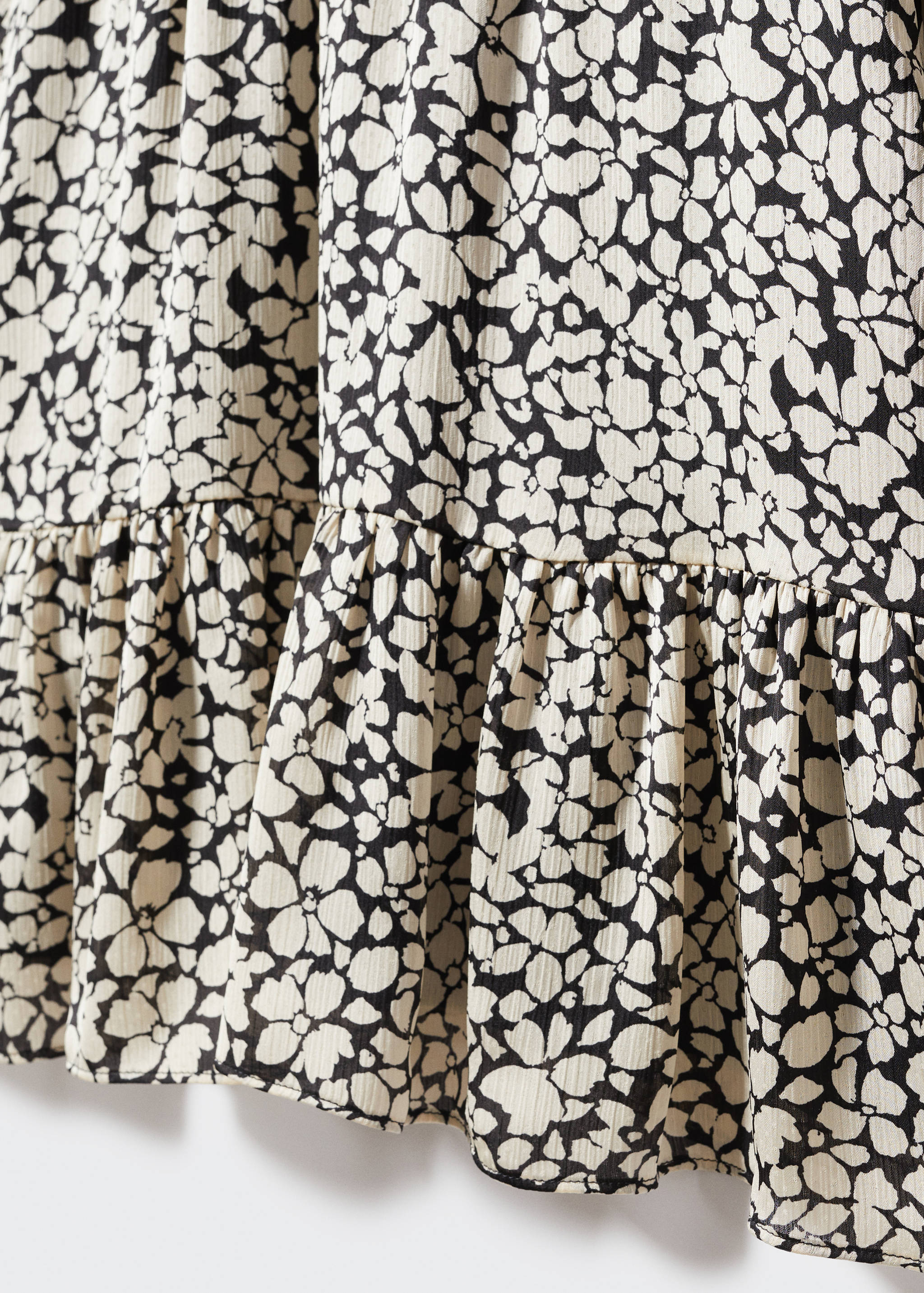 Floral ruffled dress - Details of the article 8