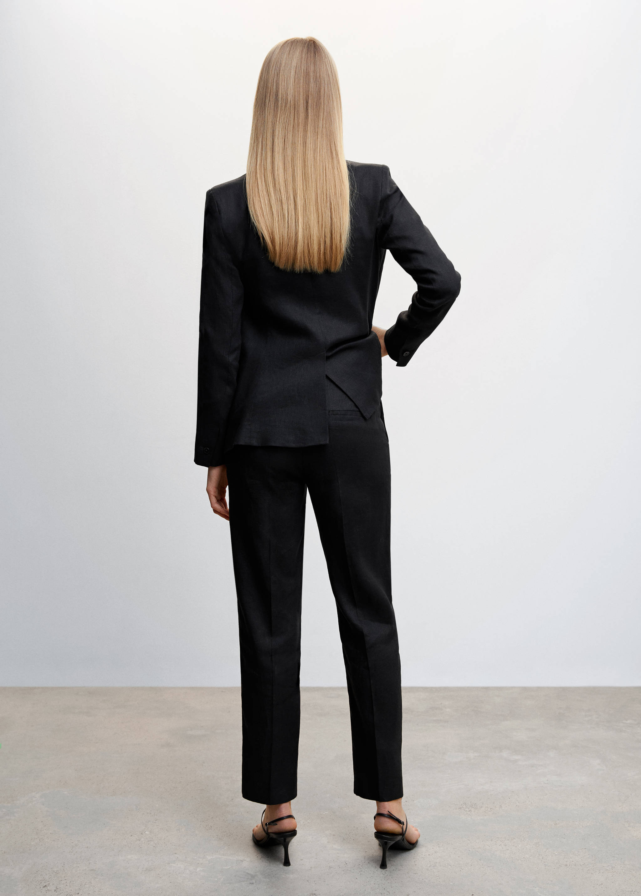 Костюмные брюки 100% лен - Обратная сторона изделия