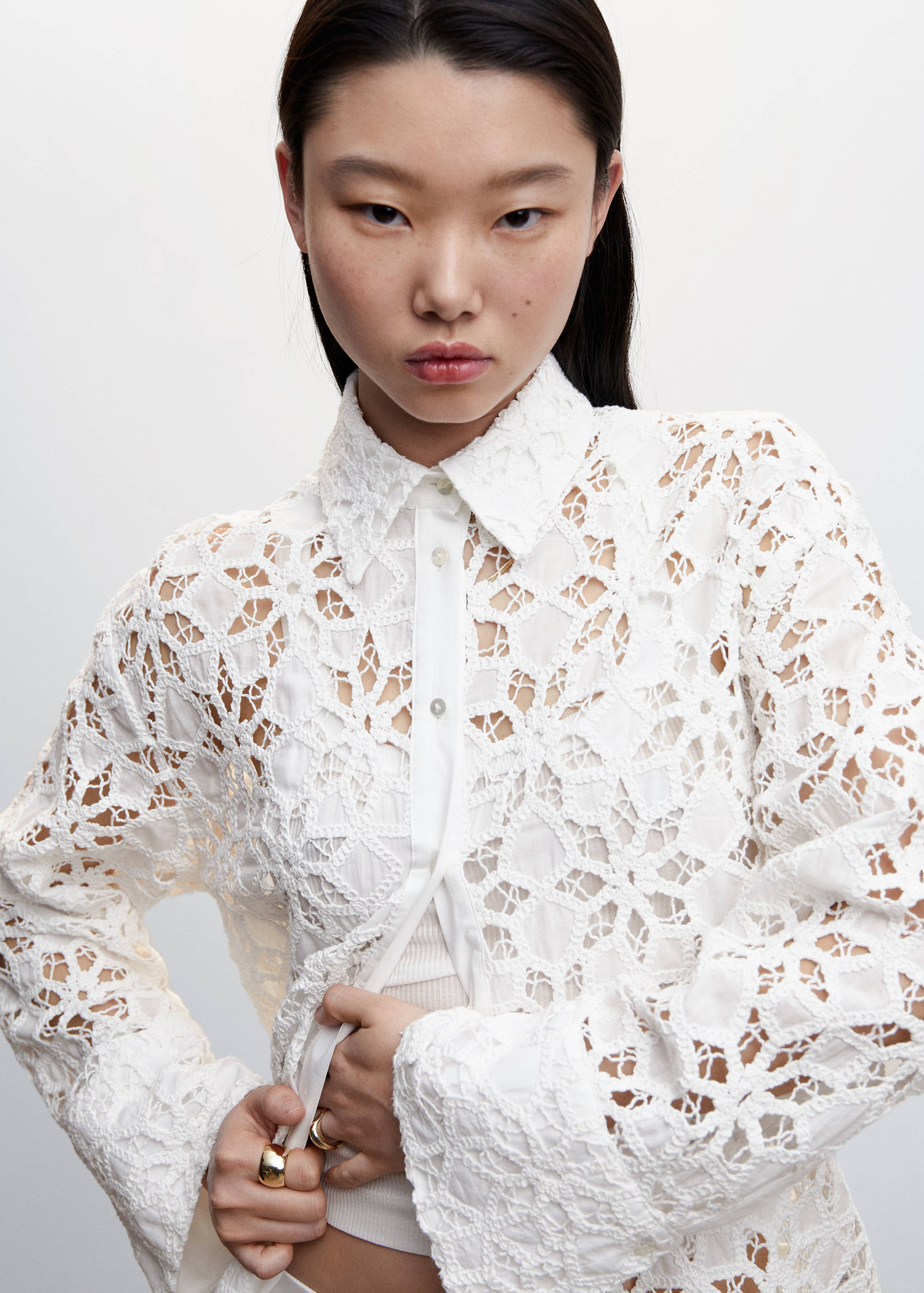 Guipure shirt with stripe detail - Details of the article 1