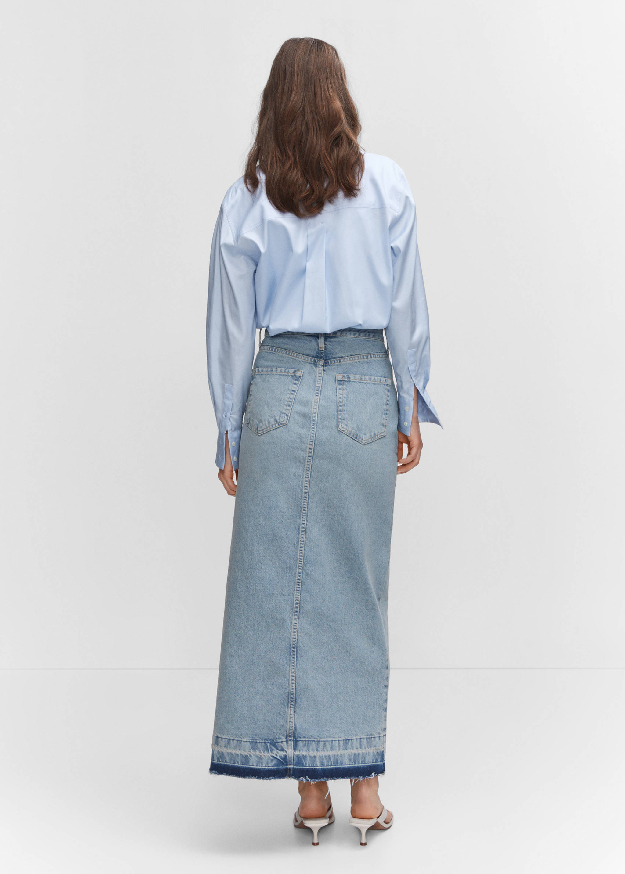 Long denim skirt - Reverse of the article