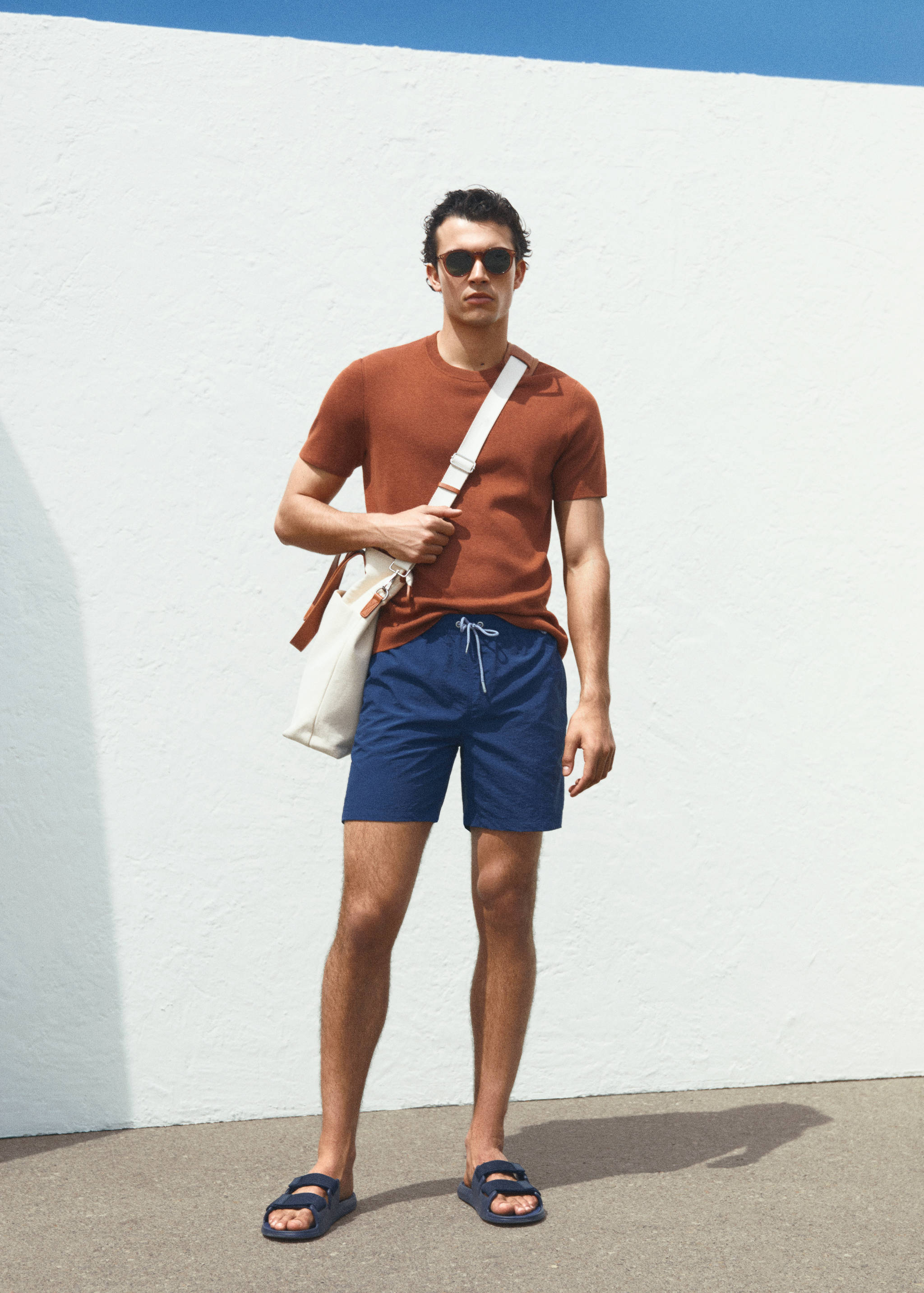 Футболка из тонкого трикотажа - Деталь изделия 5