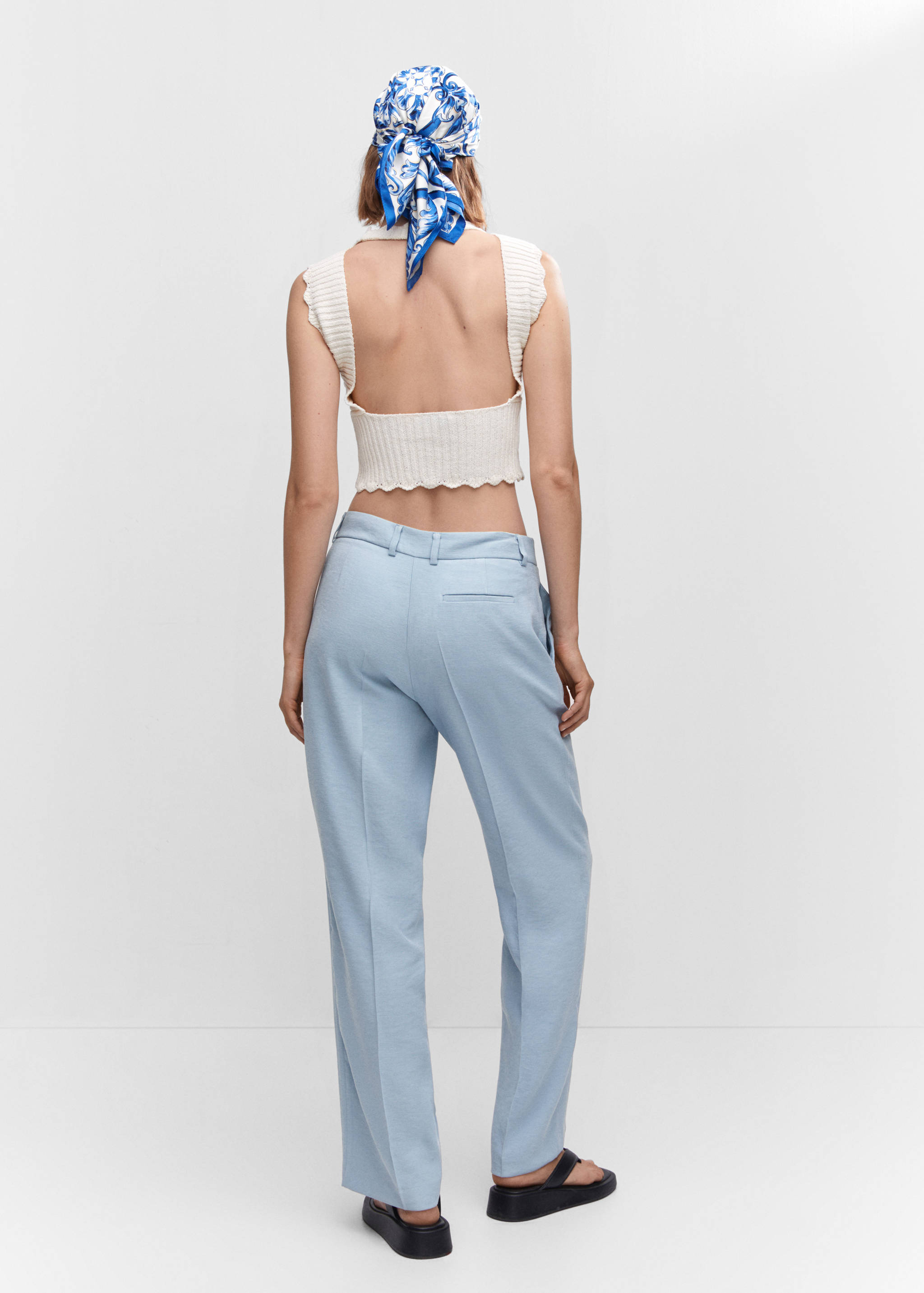 Straight-fit pleated trousers - Reverse of the article