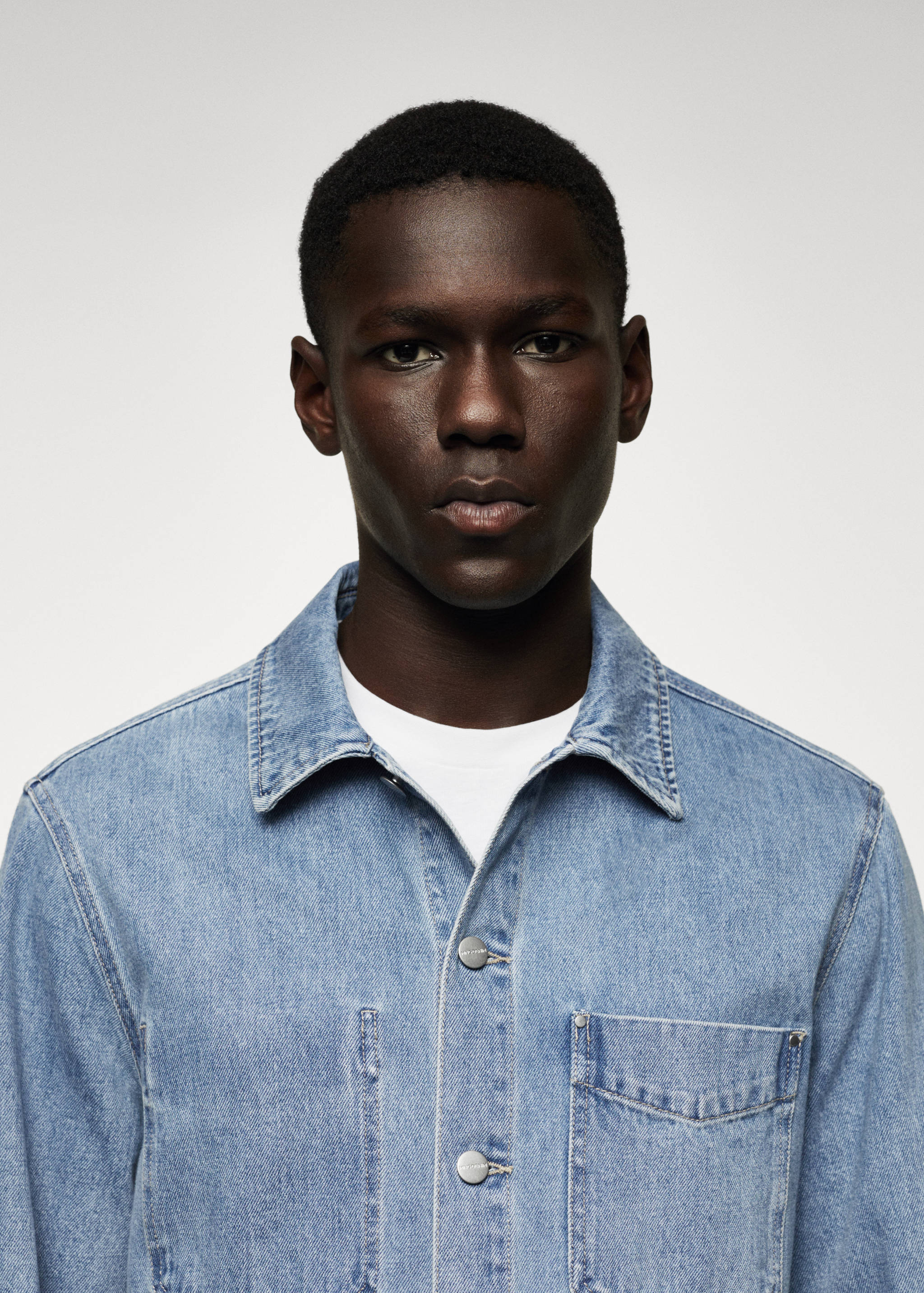 Pocket denim overshirt - Details of the article 1