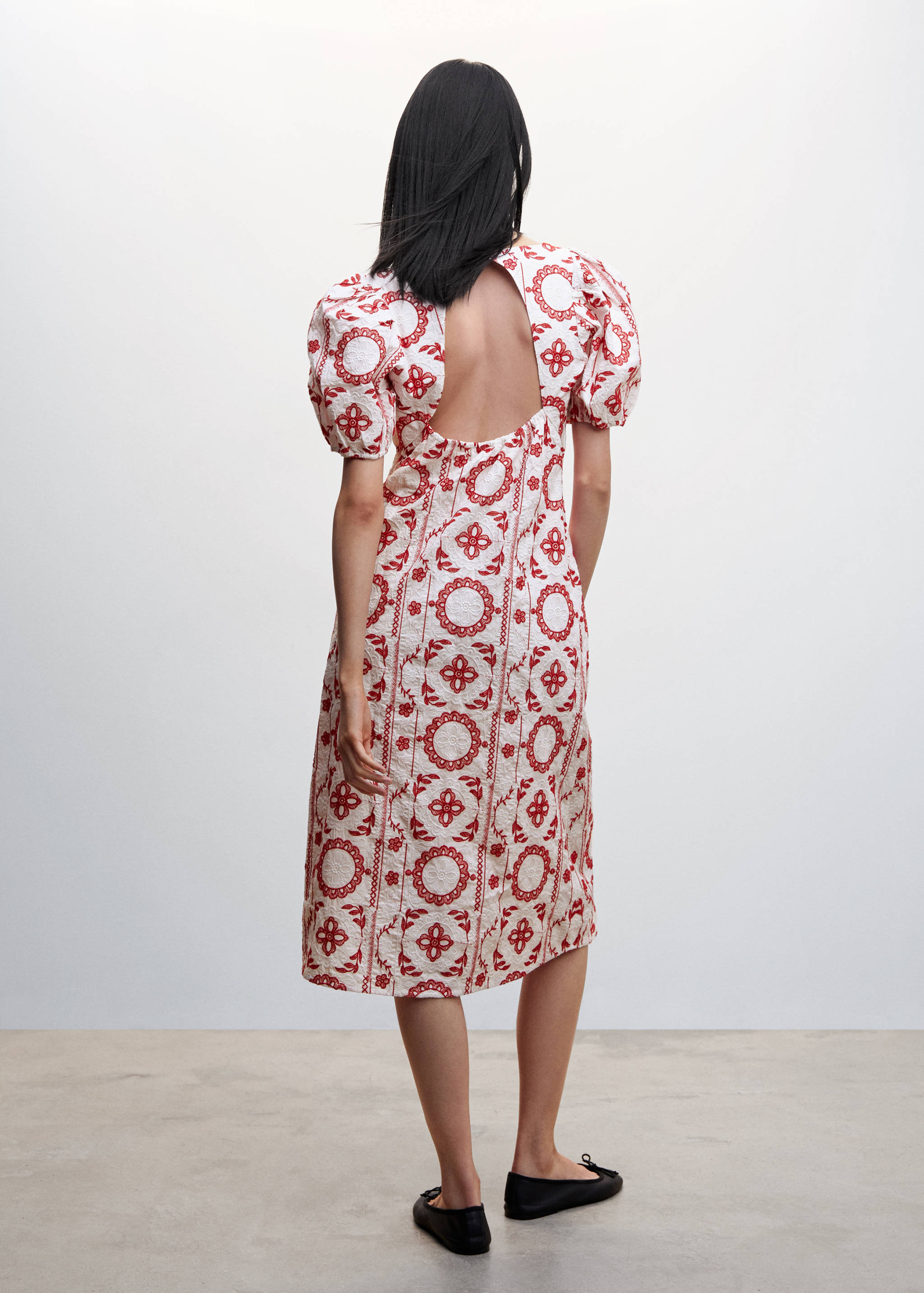 Embroidered cotton dress - Reverse of the article