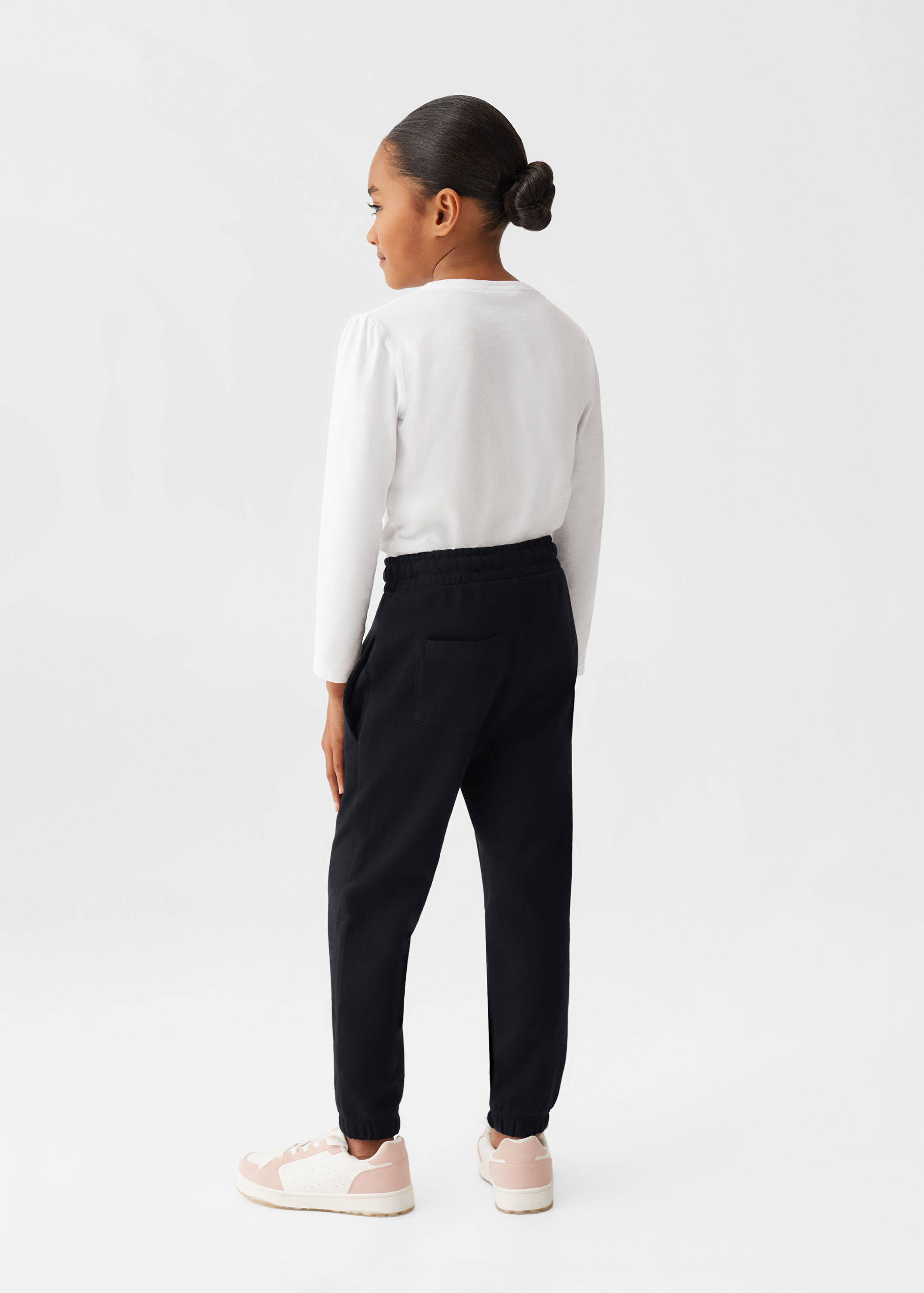 سروال جوجر برباط - الجهة الخلفية للمنتج