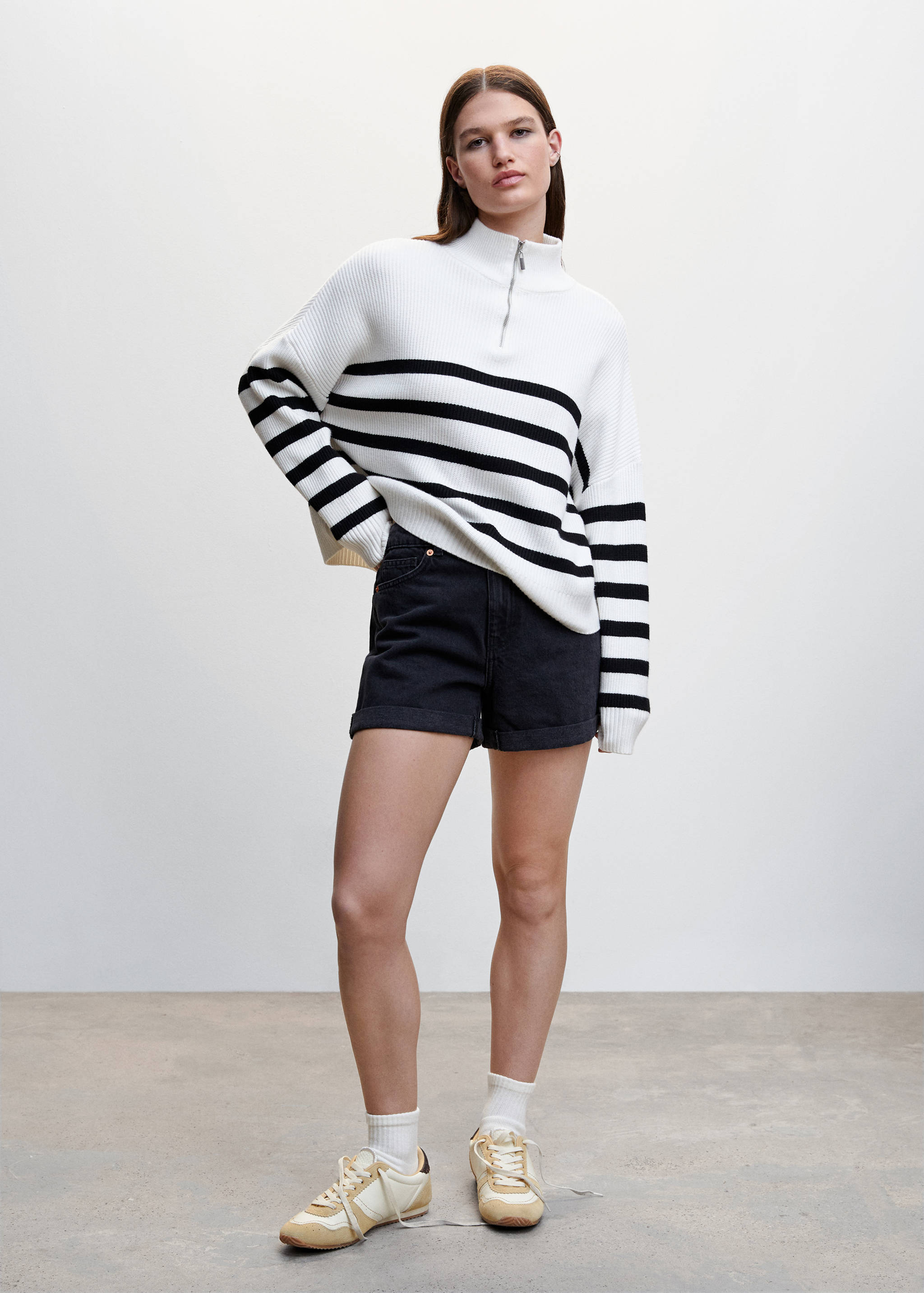 Striped sweater with zip - General plane