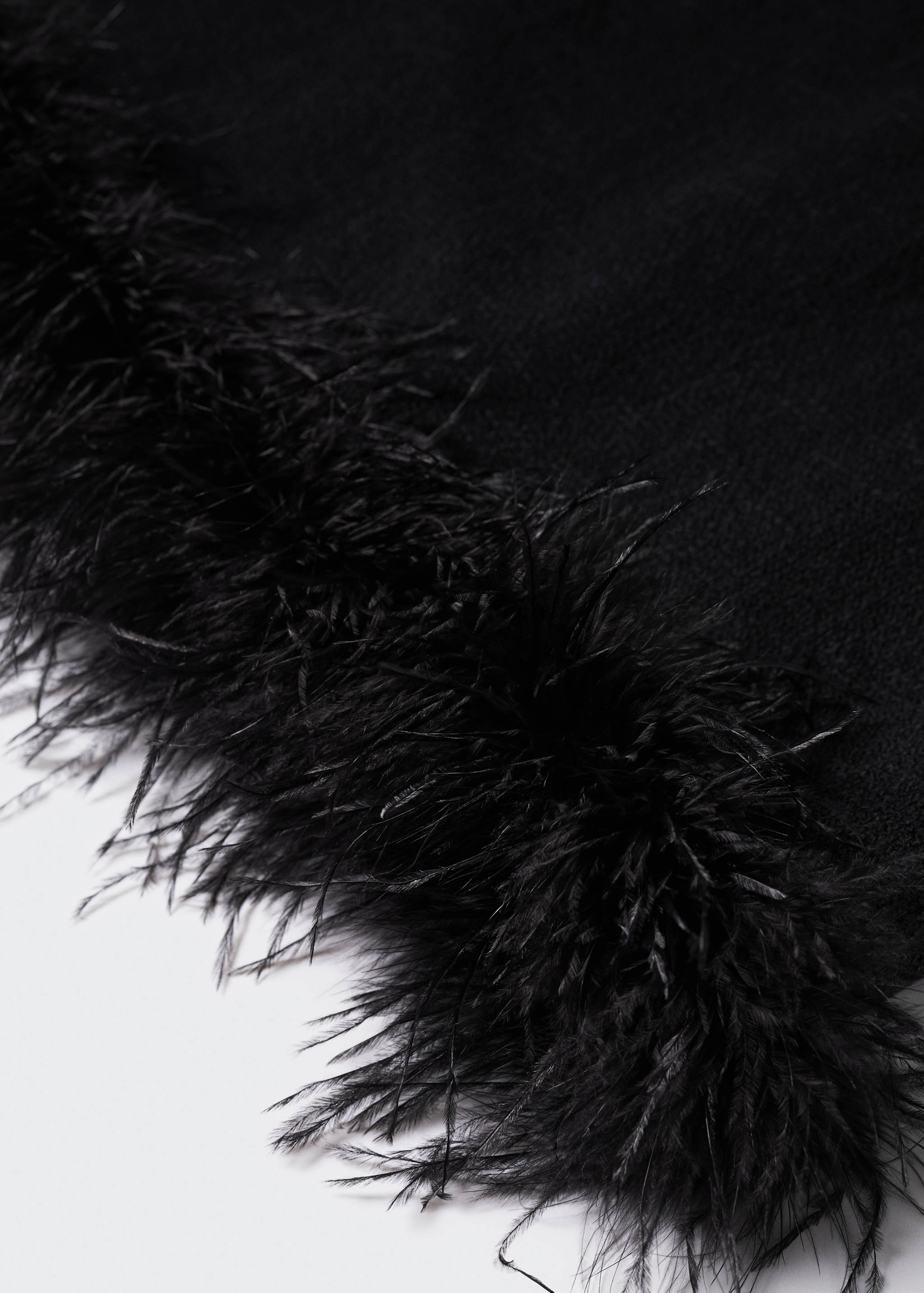 Feather-detail dress - Details of the article 8