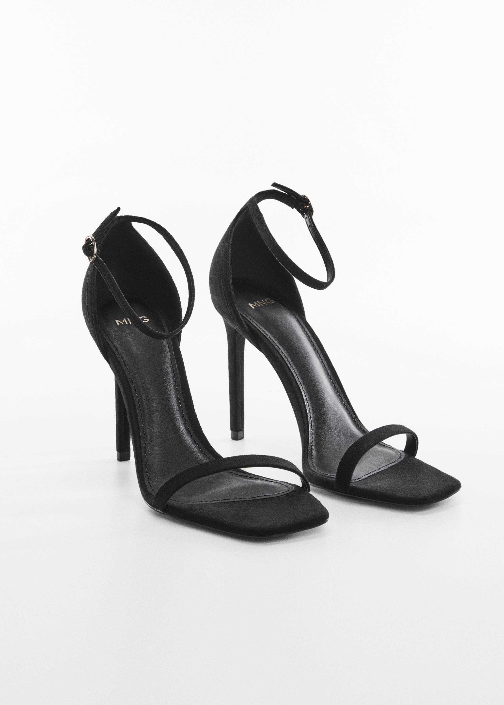 Ankle-cuff sandals - Medium plane