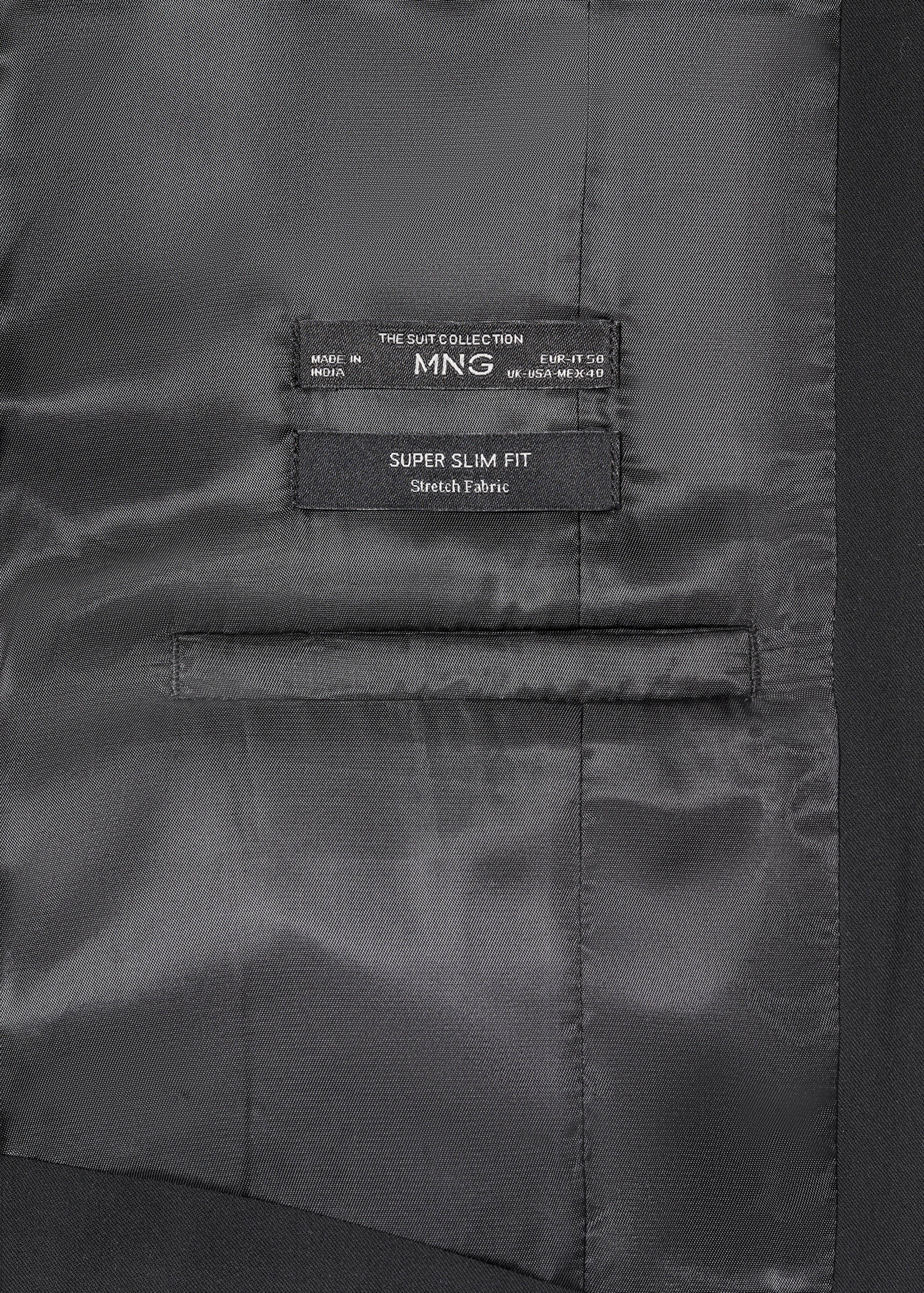 Super slim-fit suit waistcoat - Details of the article 8