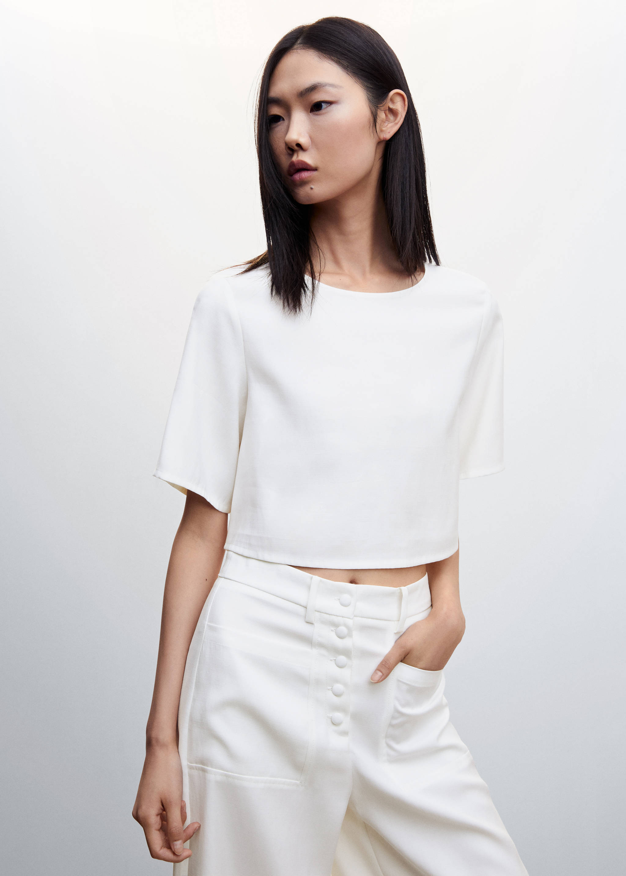 بنطال نسائي واسع به أزرار - تفاصيل المنتج 1