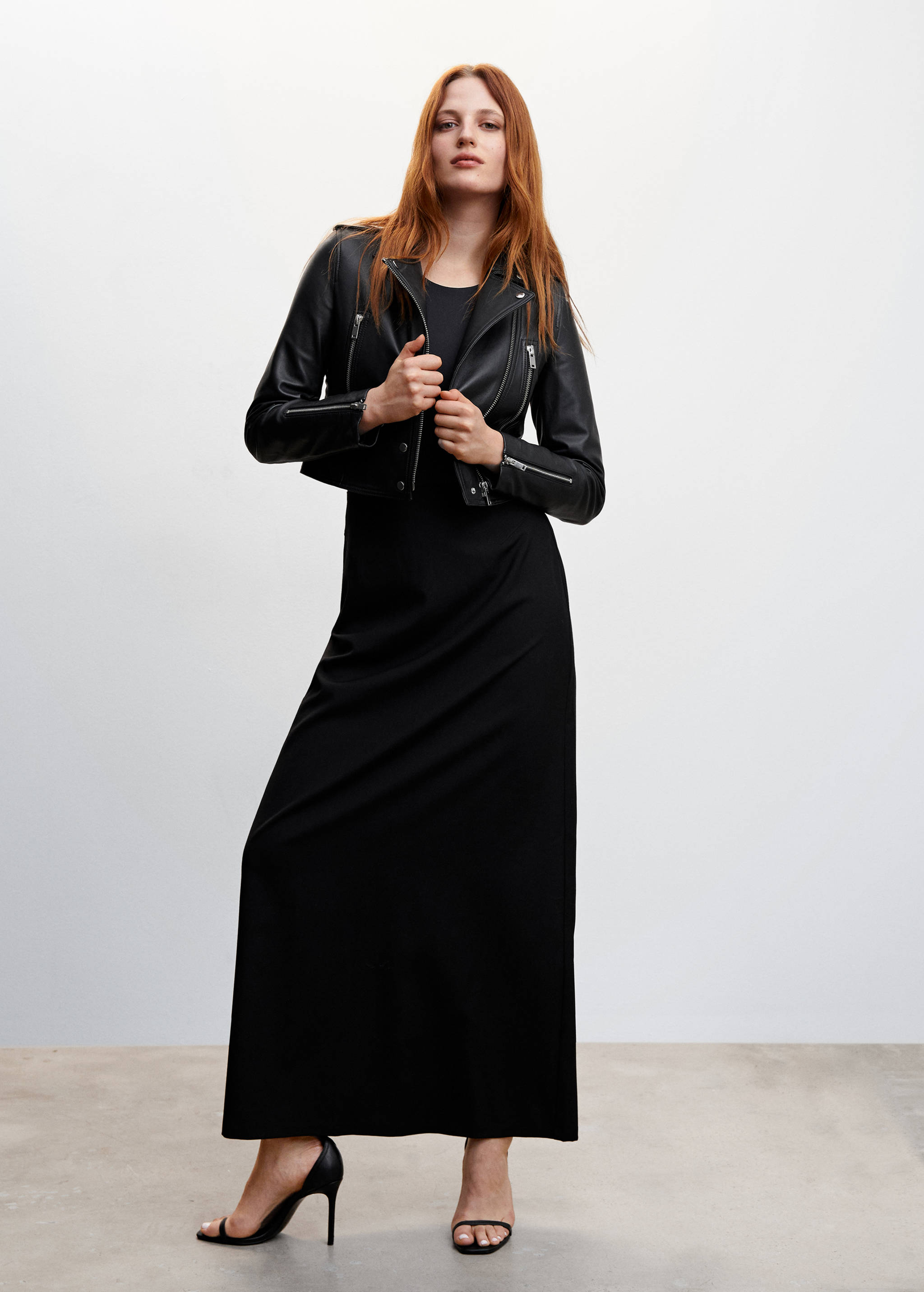 Flowy long skirt - General plane