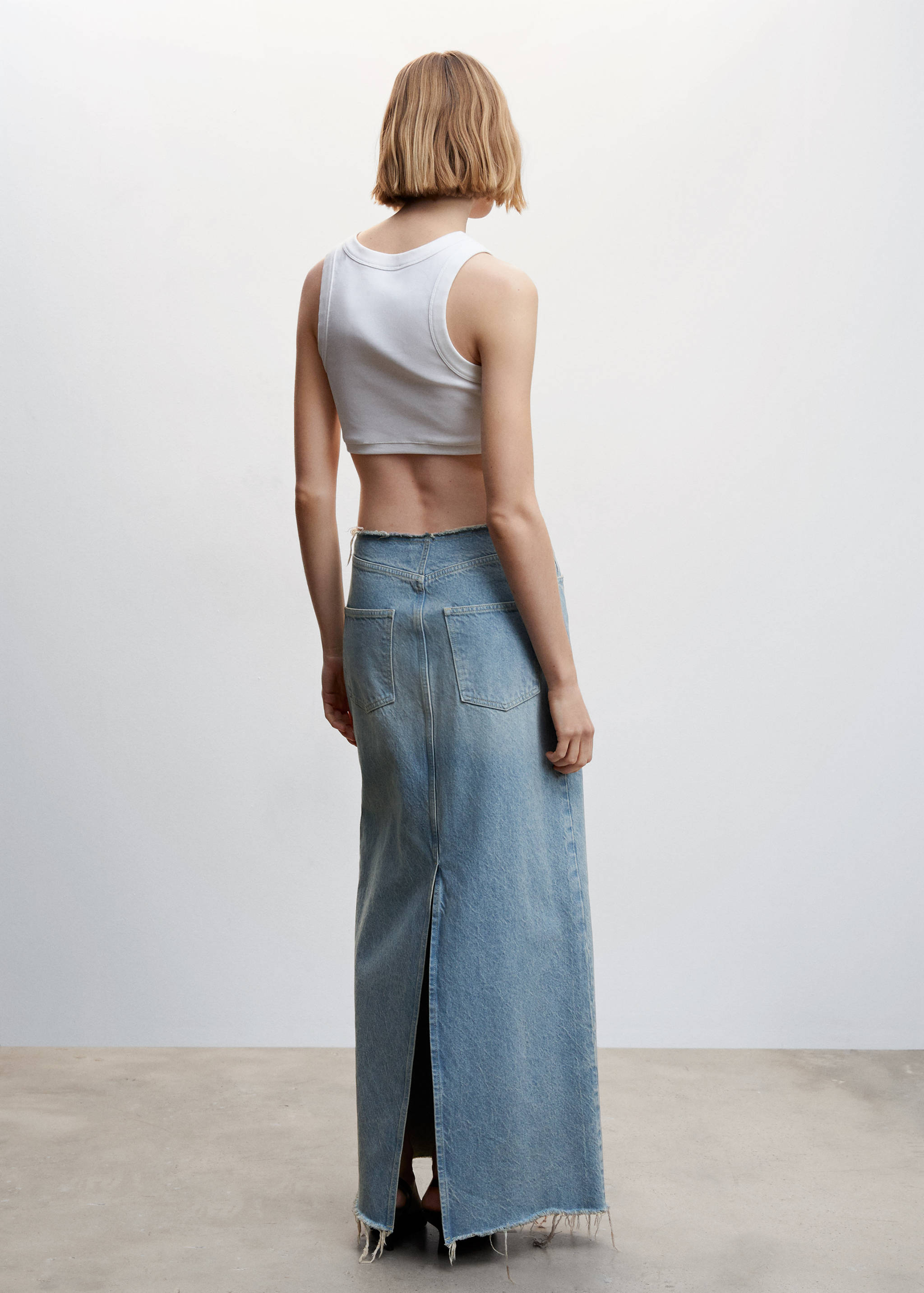 Denim long skirt - Reverse of the article