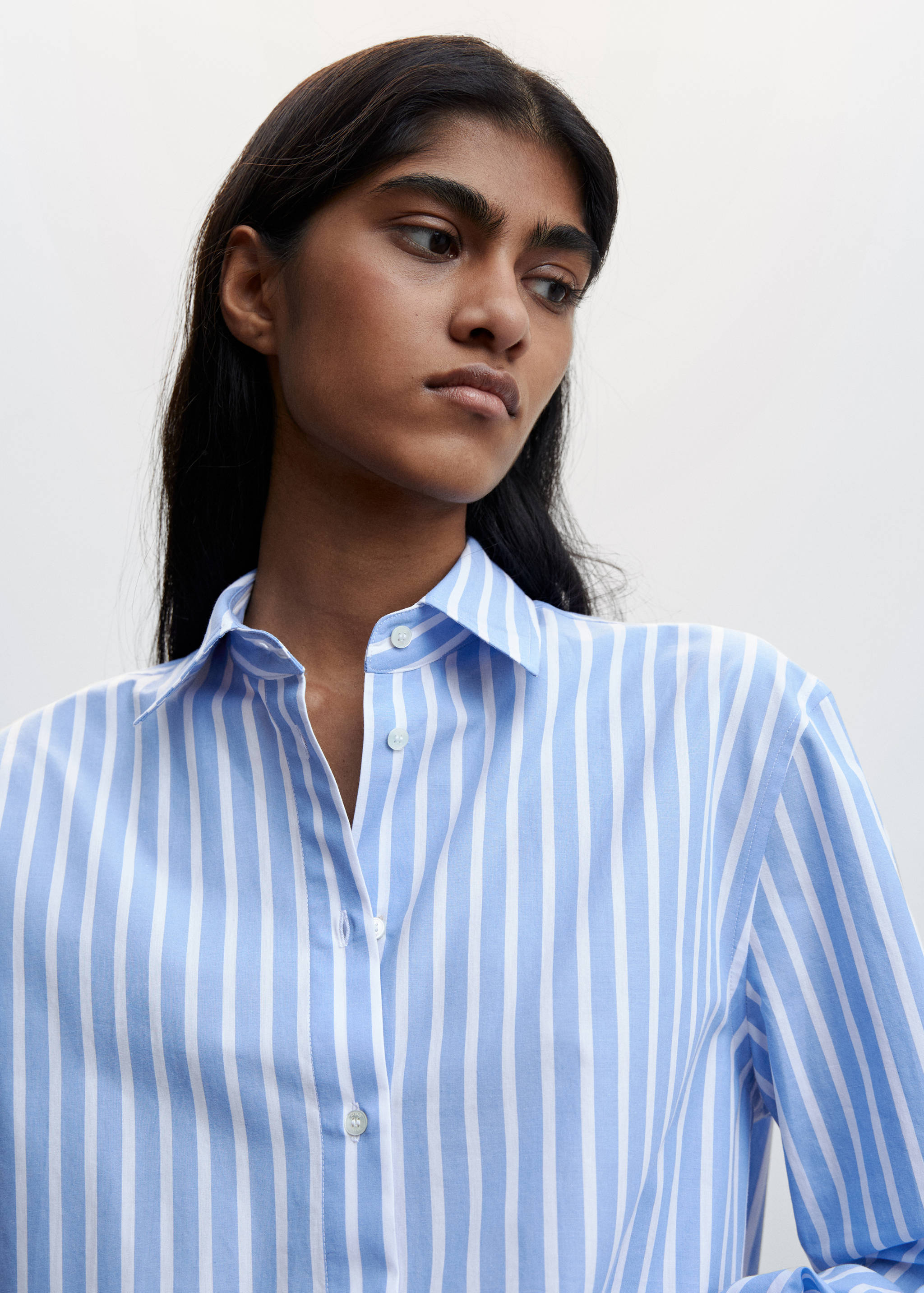 Oversize striped shirt - Details of the article 1