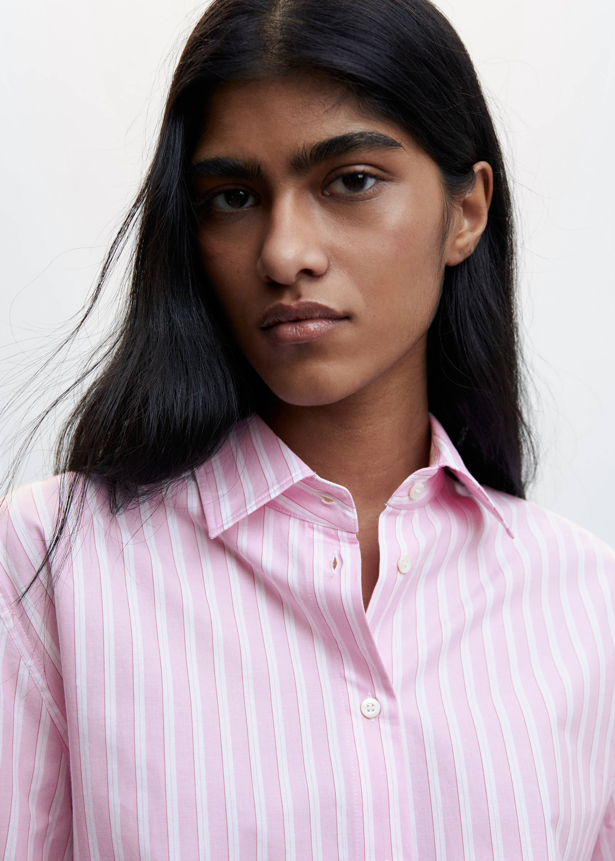 Oversize striped shirt - Details of the article 1