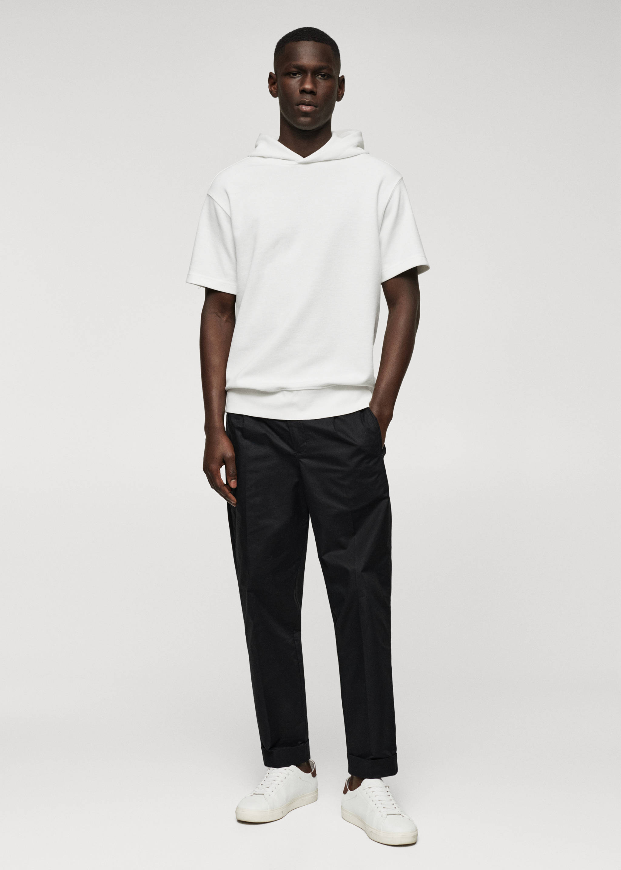 Sweat-shirt manches courtes capuche - Plan général