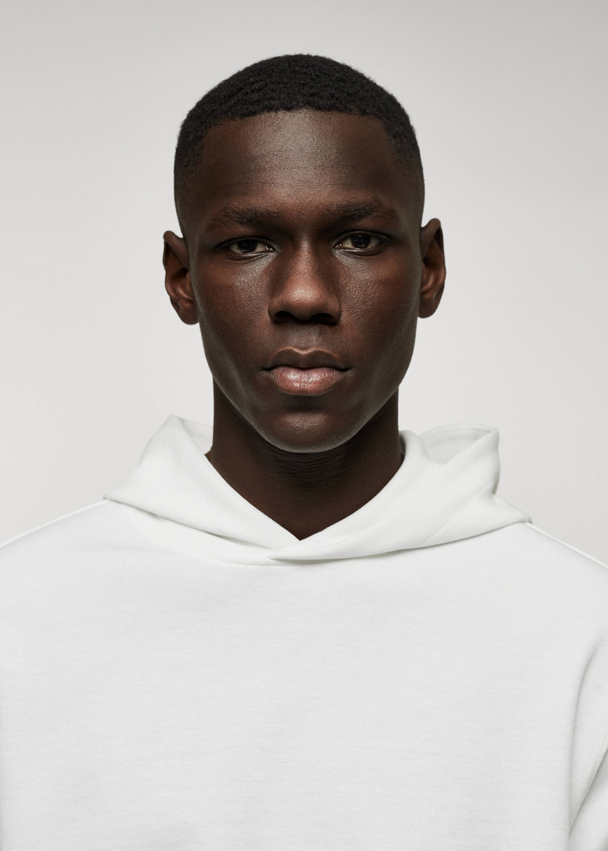 Sweat-shirt manches courtes capuche - Détail de l'article 1