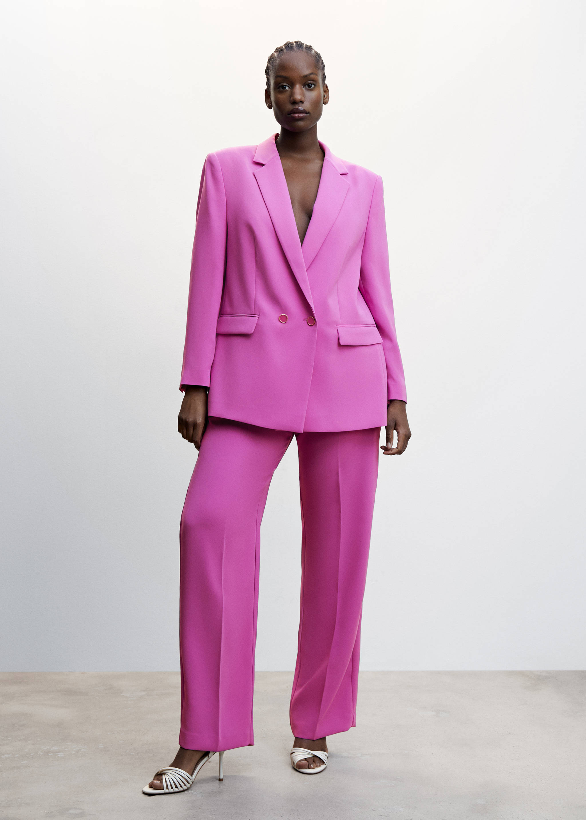 Suit blazer with buttons  - Details of the article 3