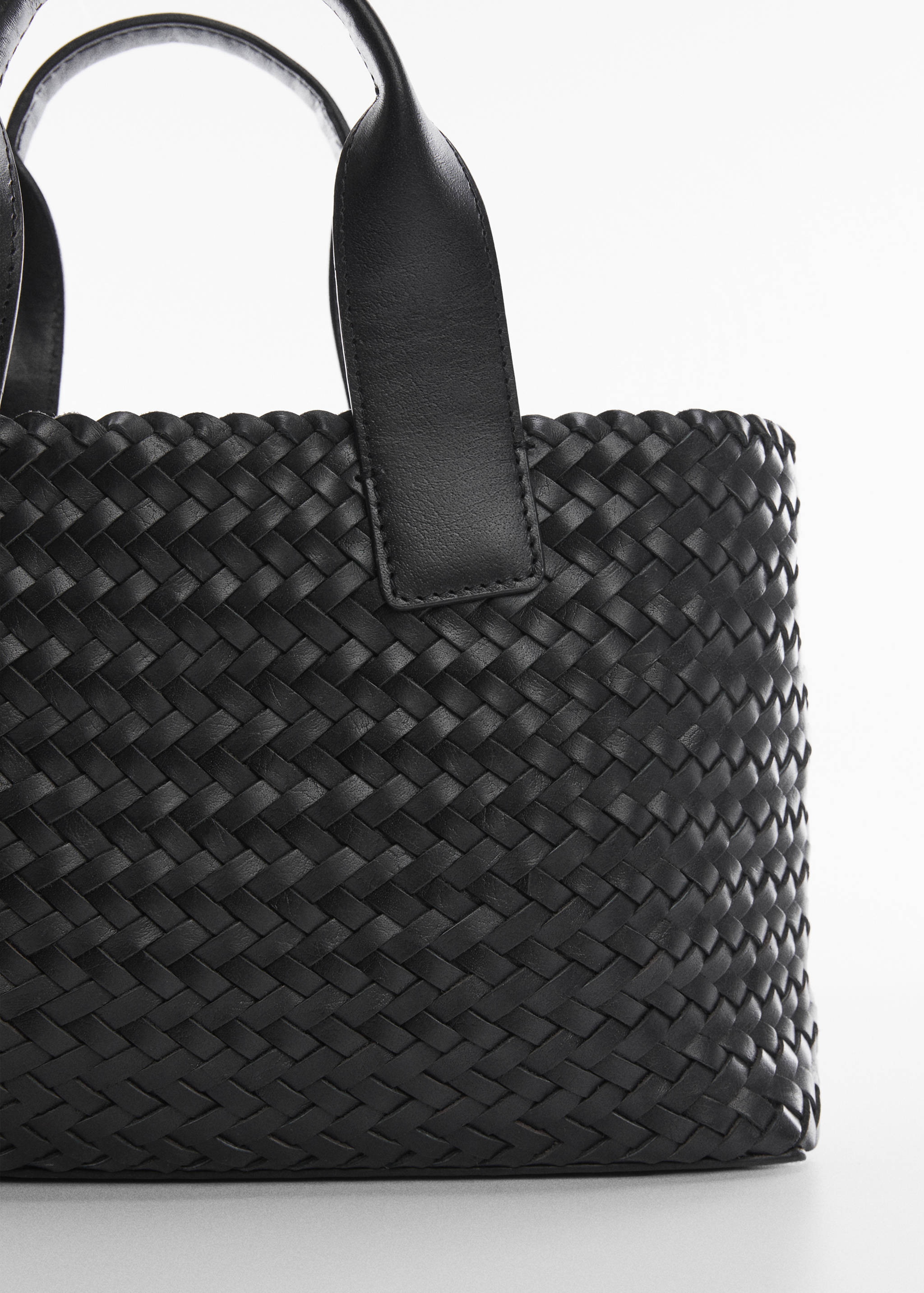 Braided leather bag - Details of the article 2