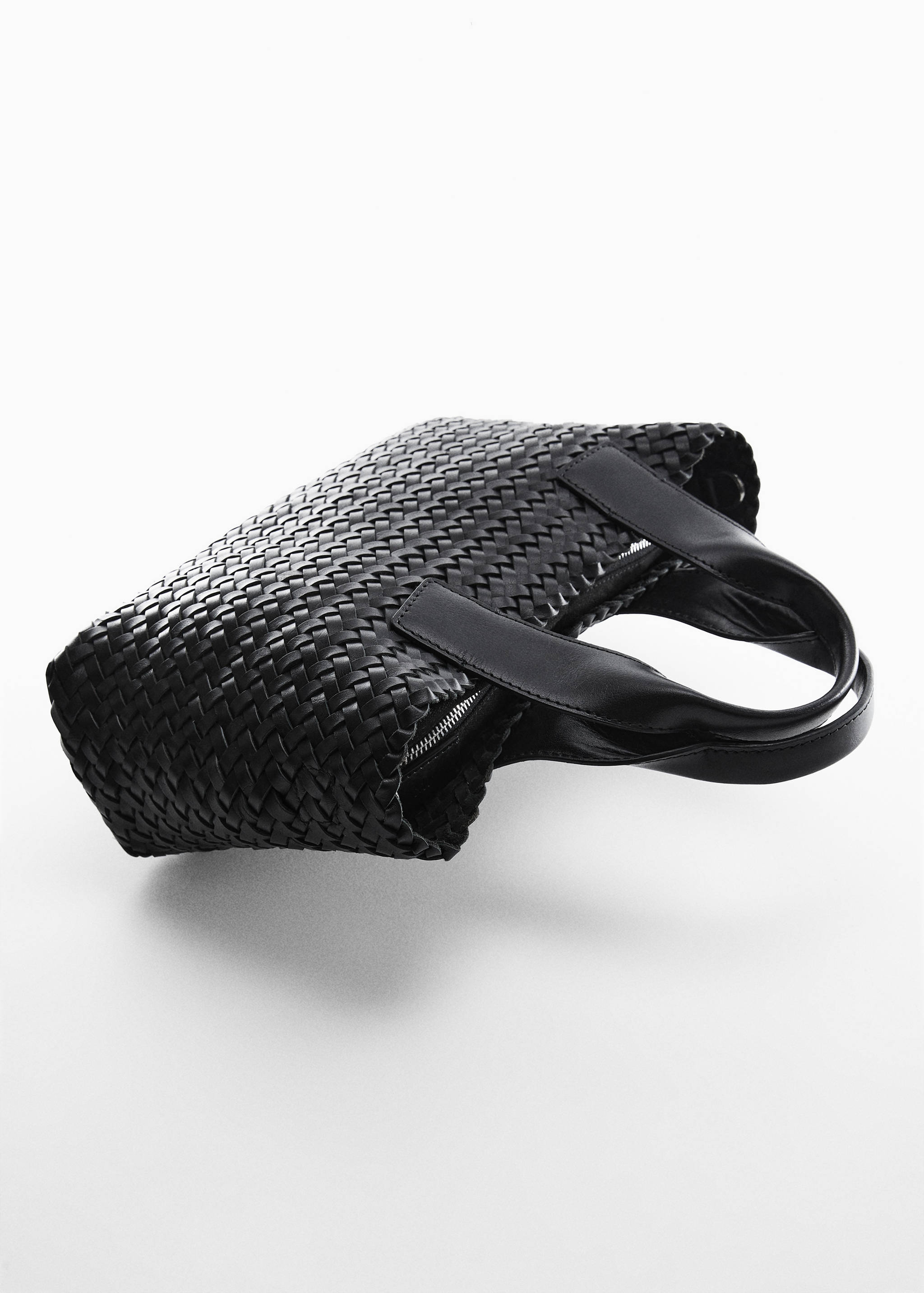 Braided leather bag - Details of the article 5