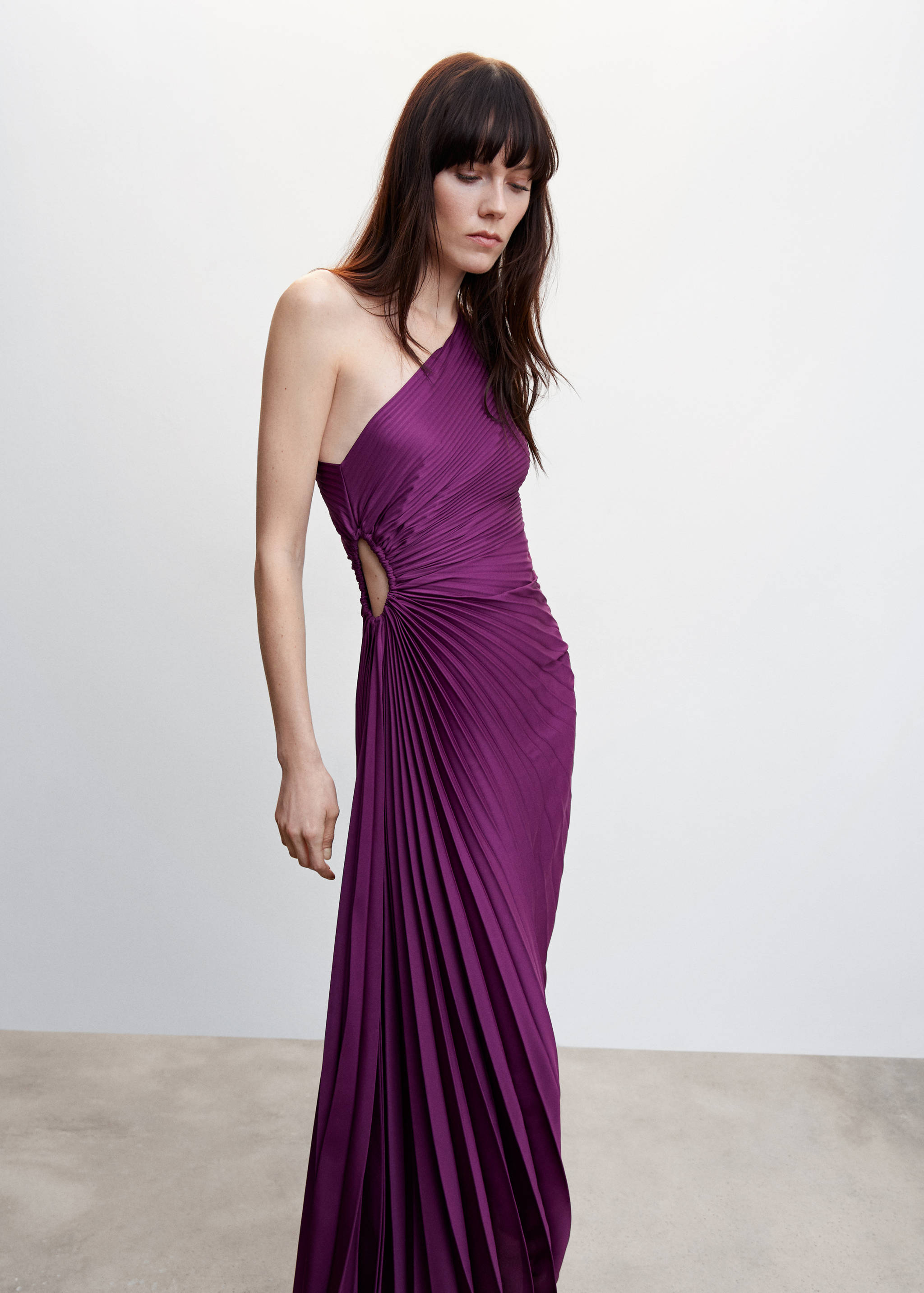 Asymmetrical pleated dress - Medium plane