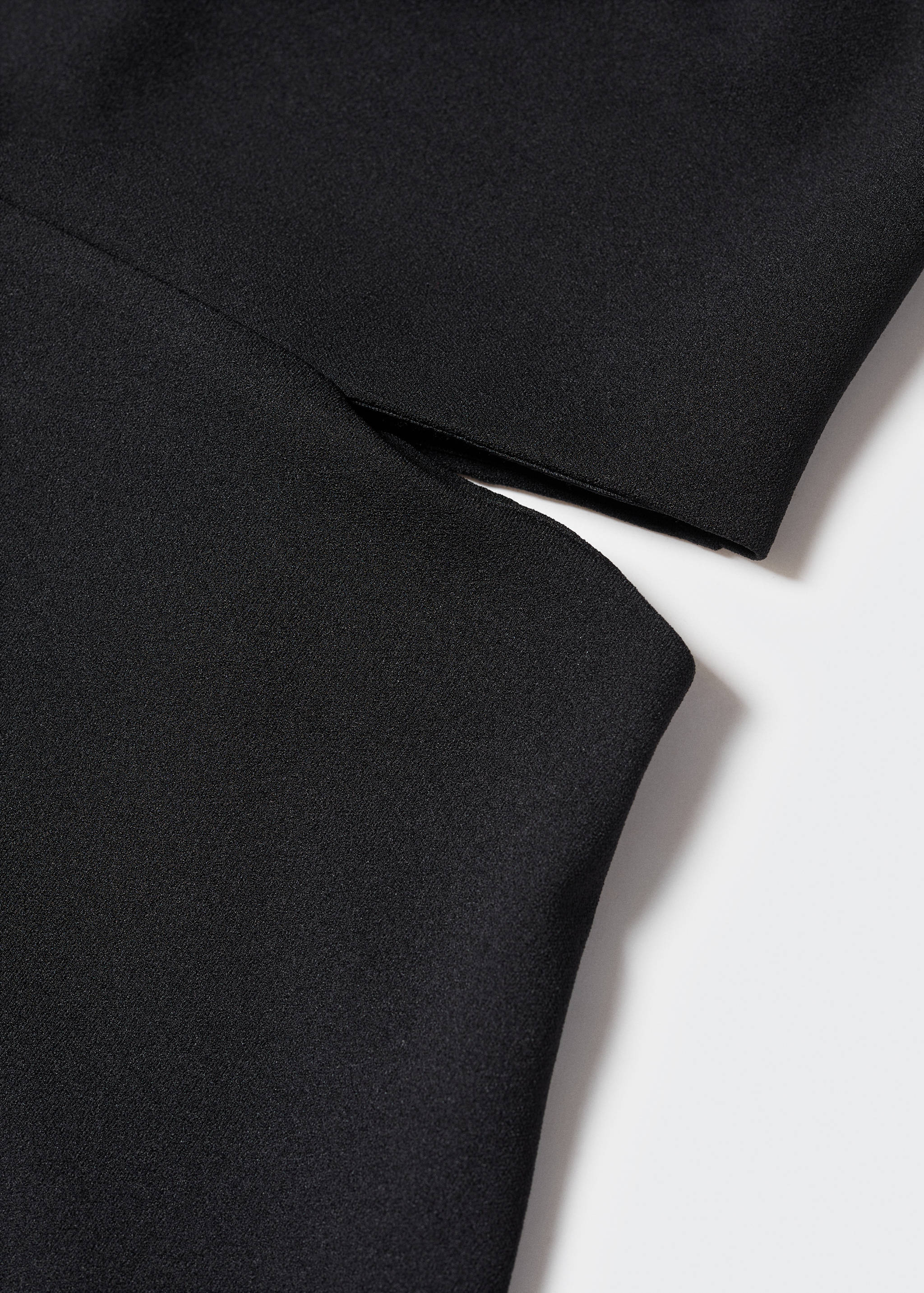 Robe fendue sur les côtés - Détail de l'article 8