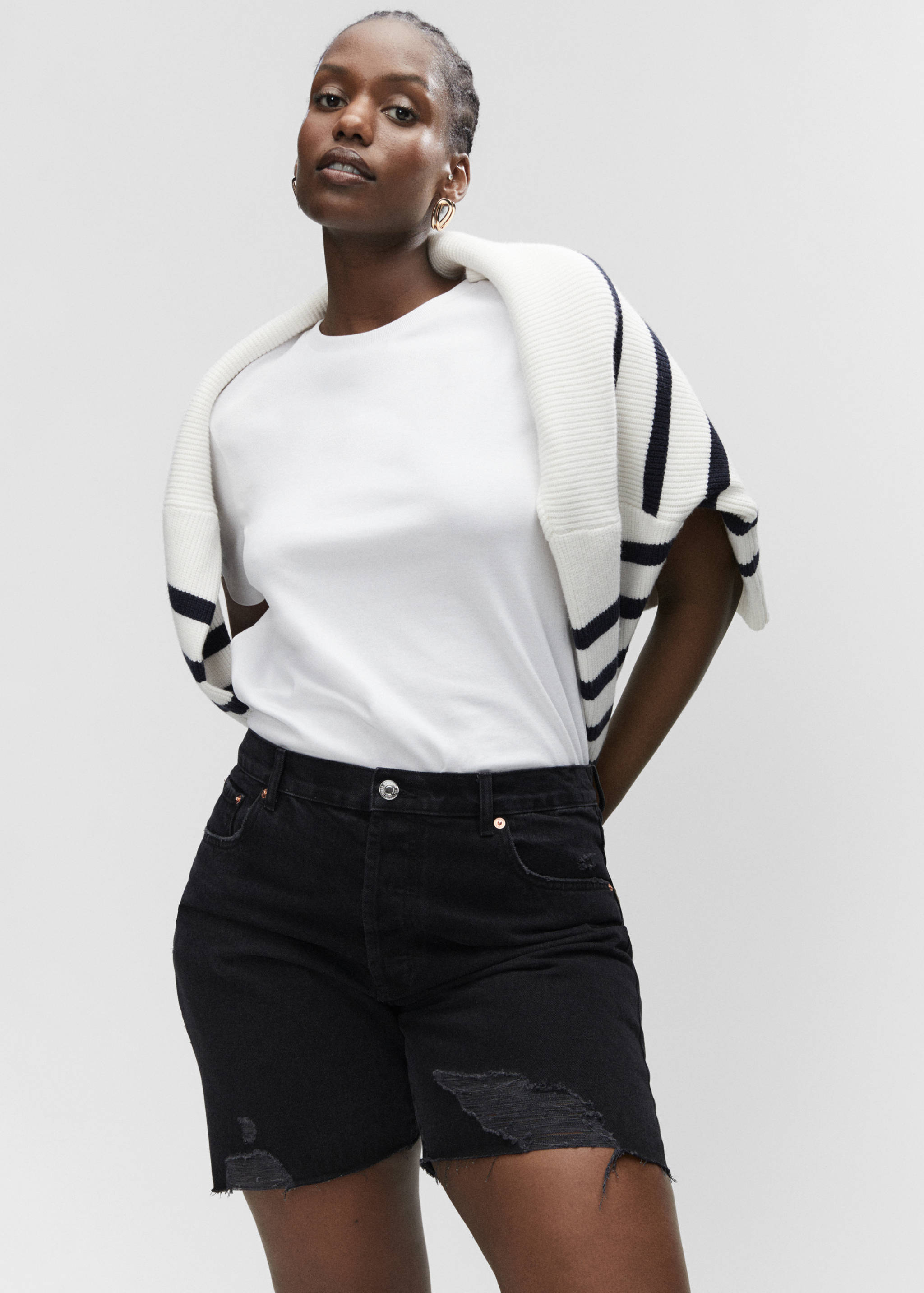 Bermudas vaqueras bajo deshilachado - Detalle del artículo 5