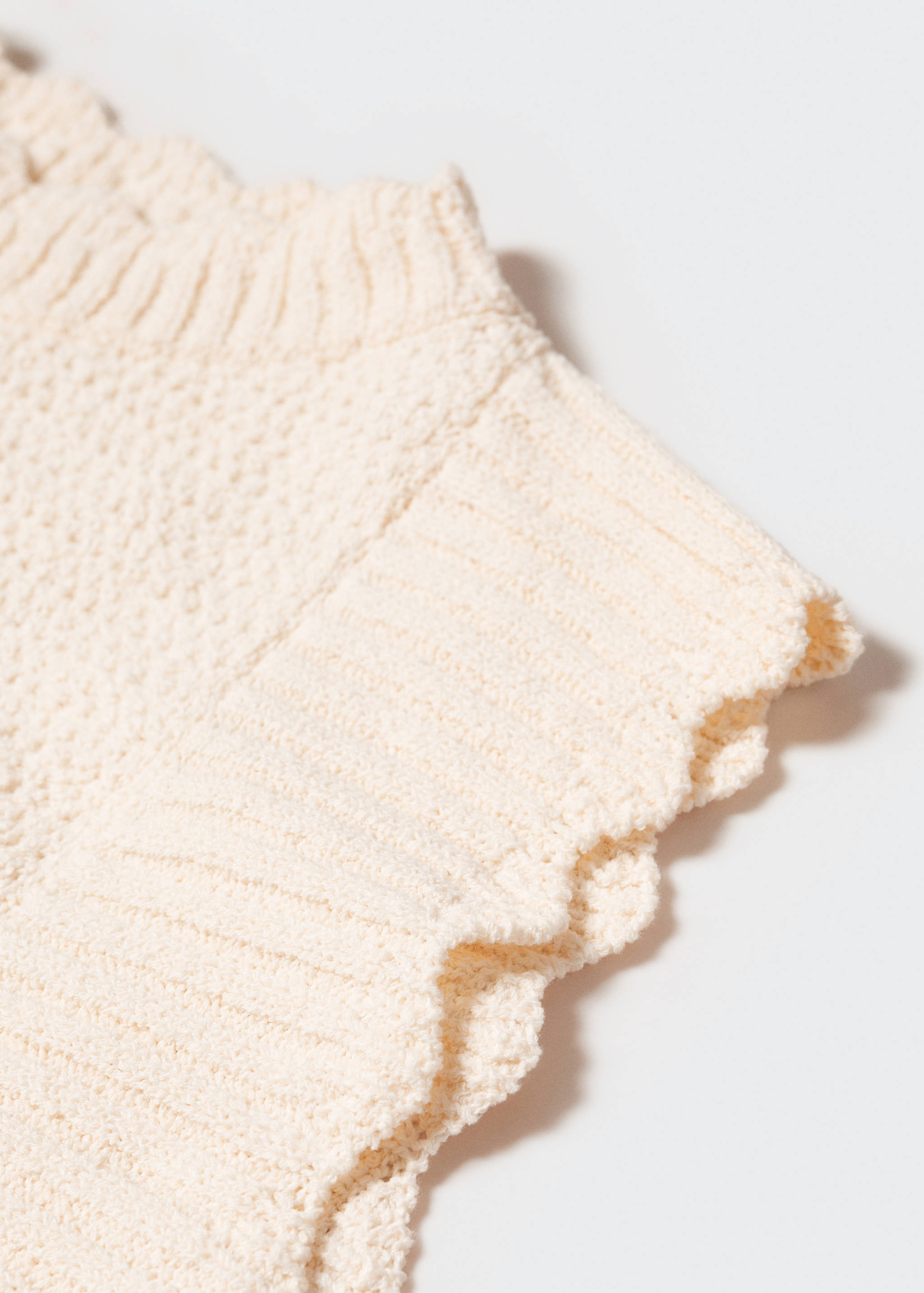 Knitted dress with open back - Details of the article 8