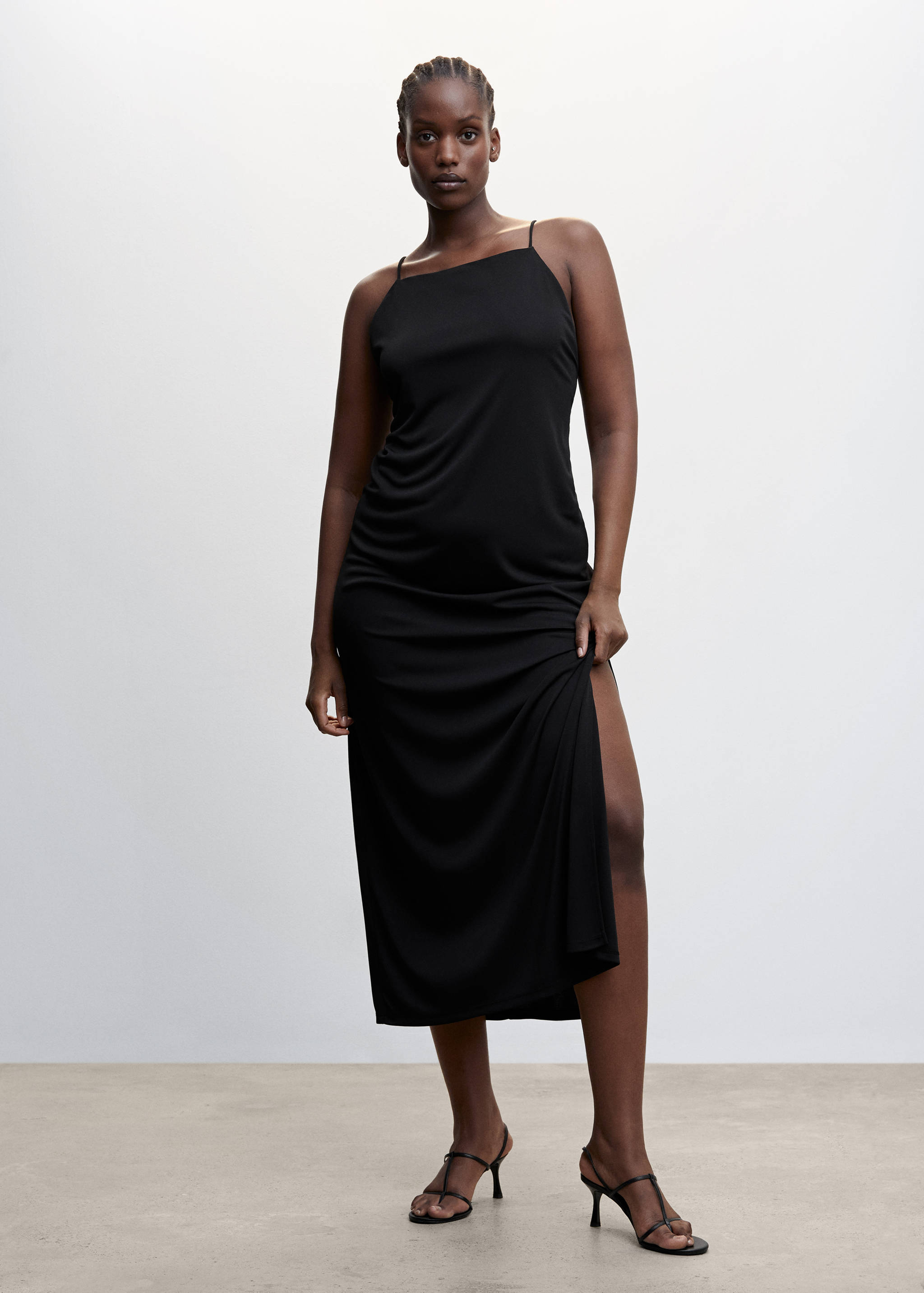 Scoop-back bodycon dress - Women | MANGO Moldova