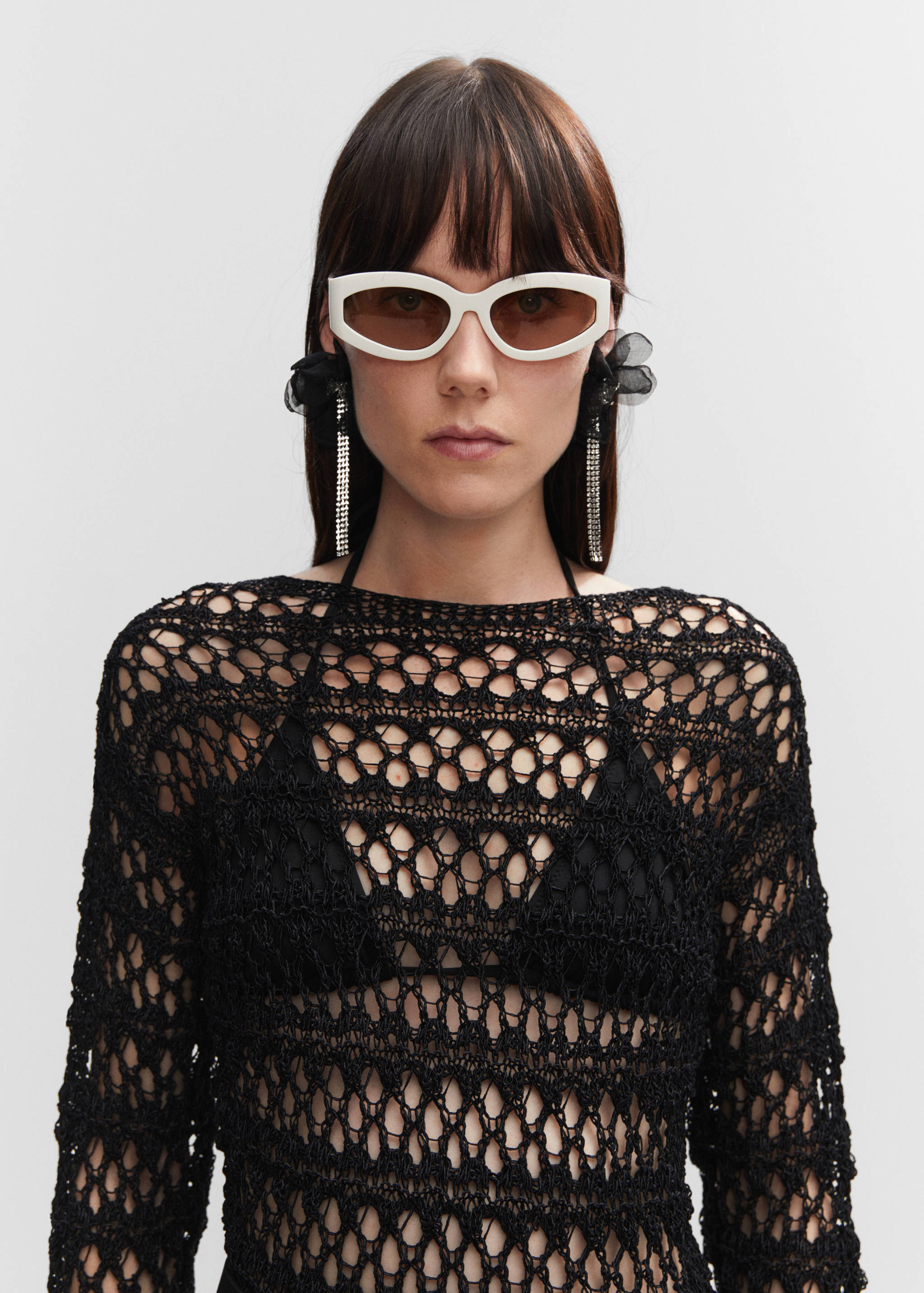 Curved frame sunglasses - General plane