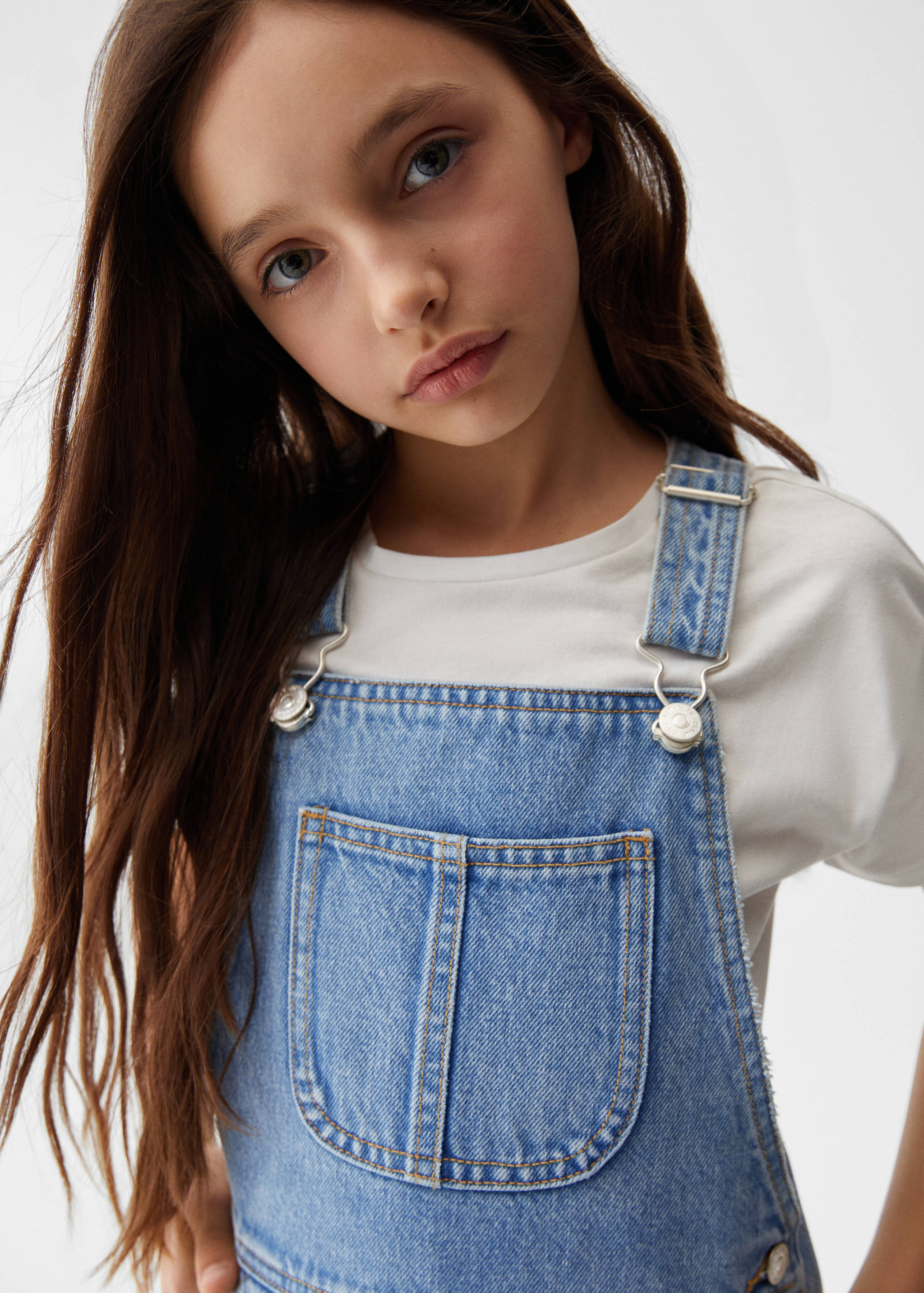 Short denim dungarees - Details of the article 1