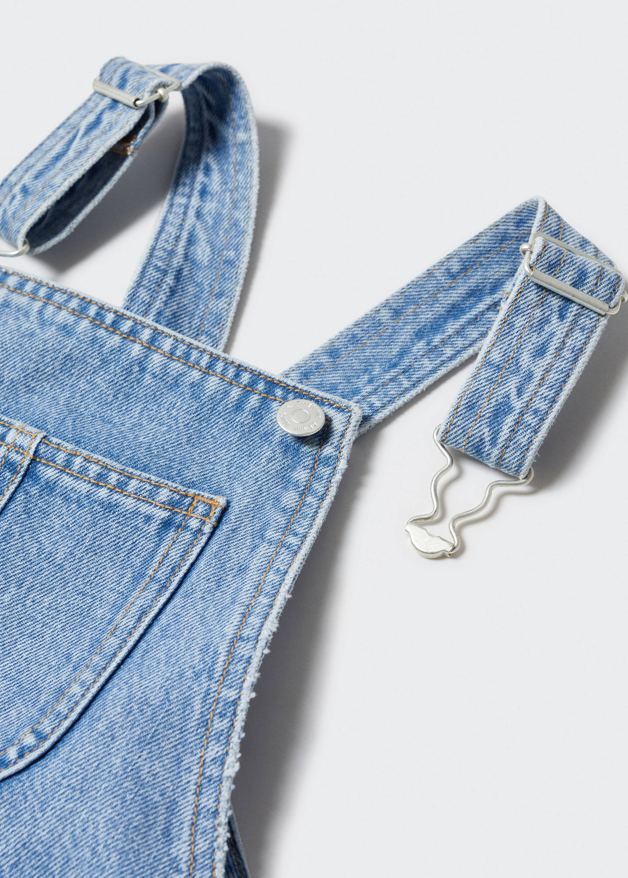 Short denim dungarees - Details of the article 8