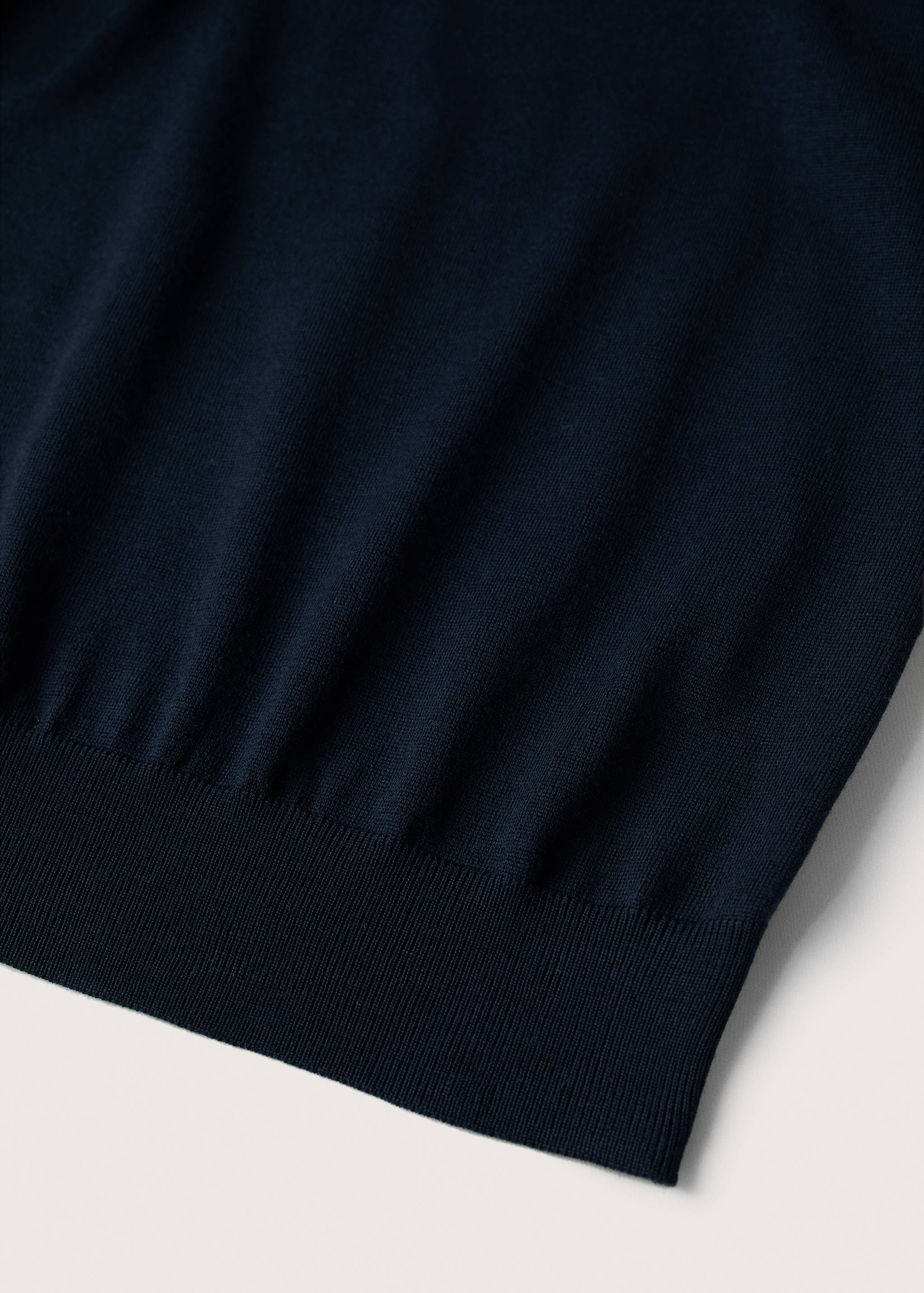 Turtleneck wool sweater - Details of the article 8