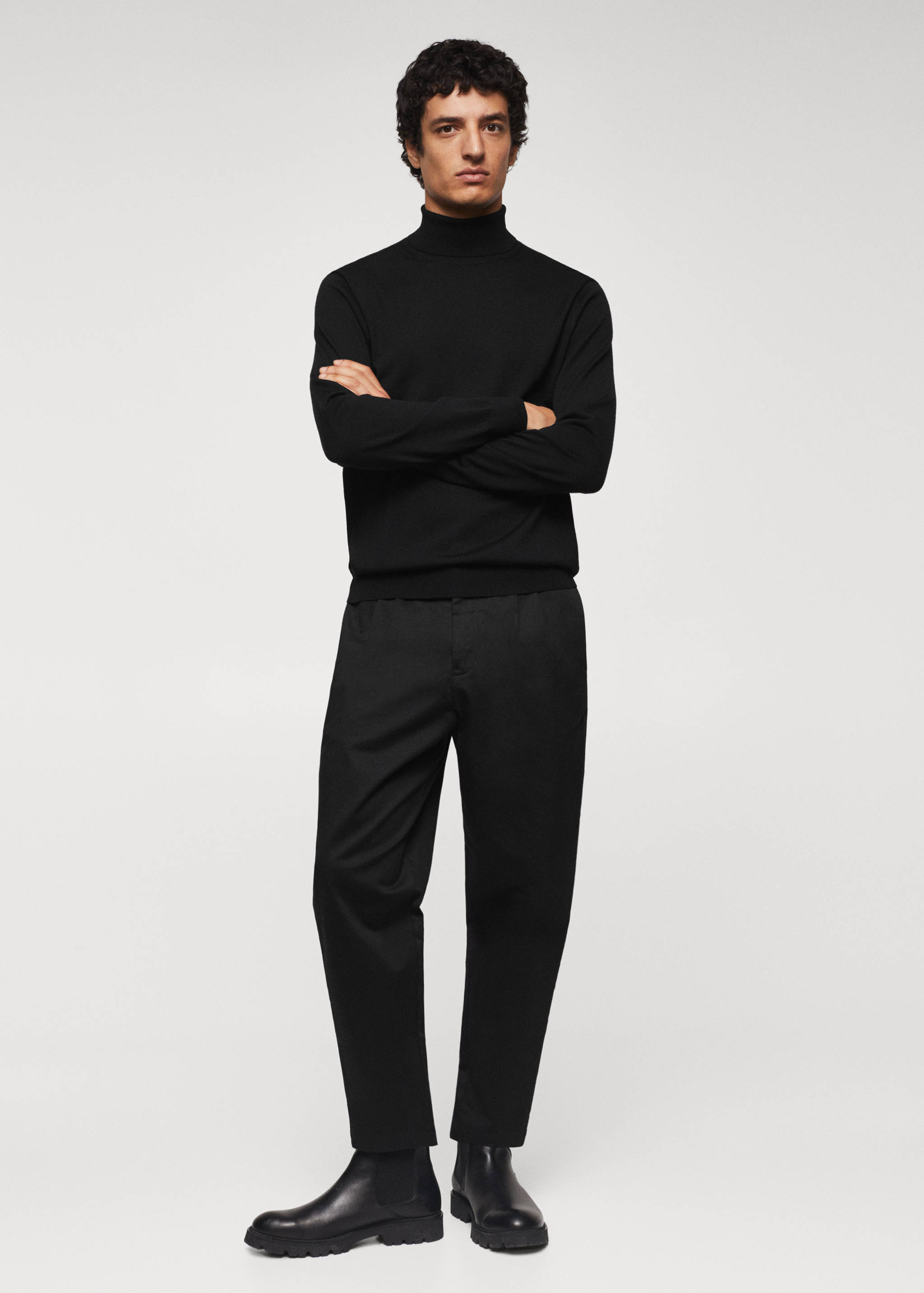 Turtleneck wool sweater - General plane